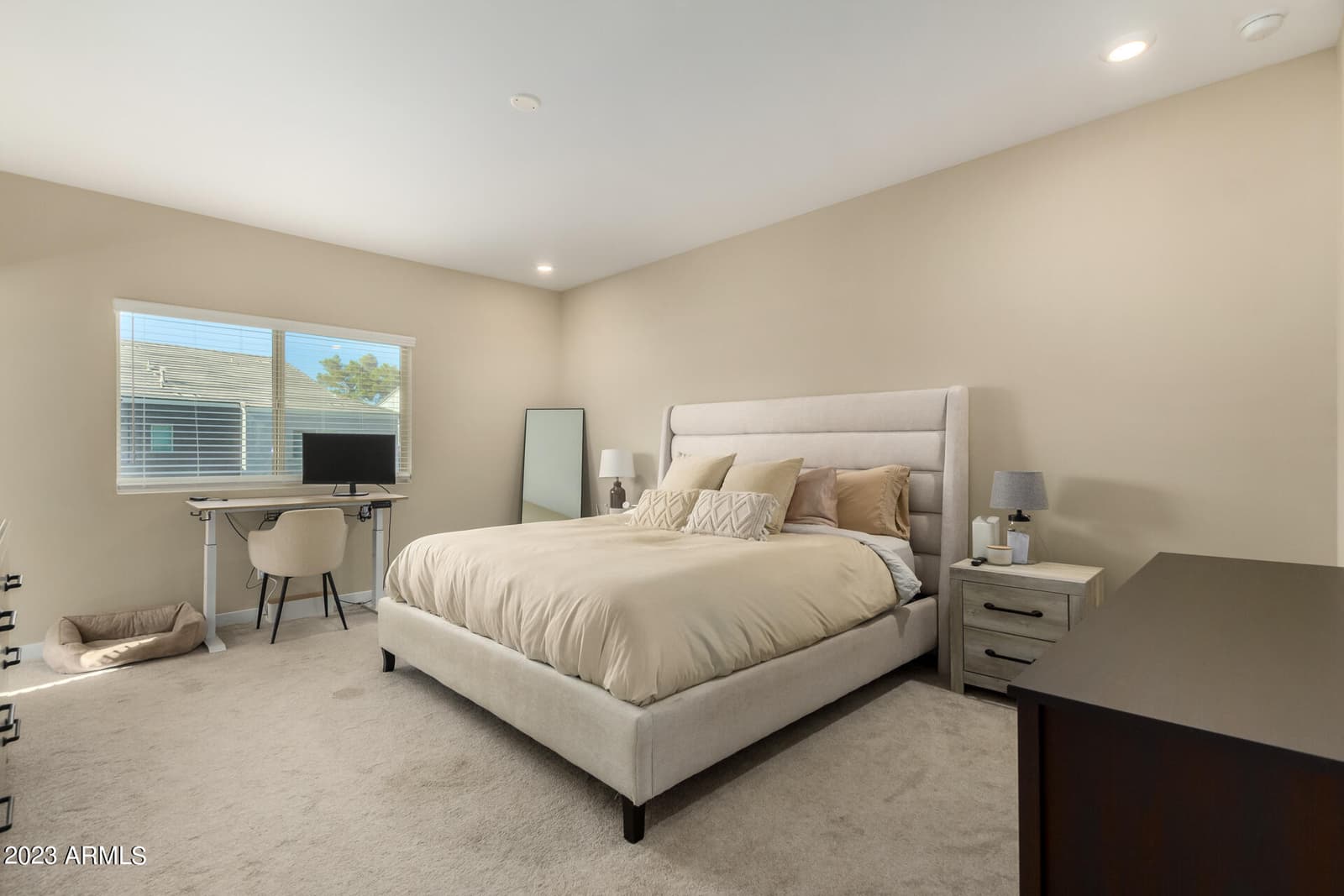 2268 W LAURIE Lane, Phoenix, AZ 85021 — photo 14 of 34