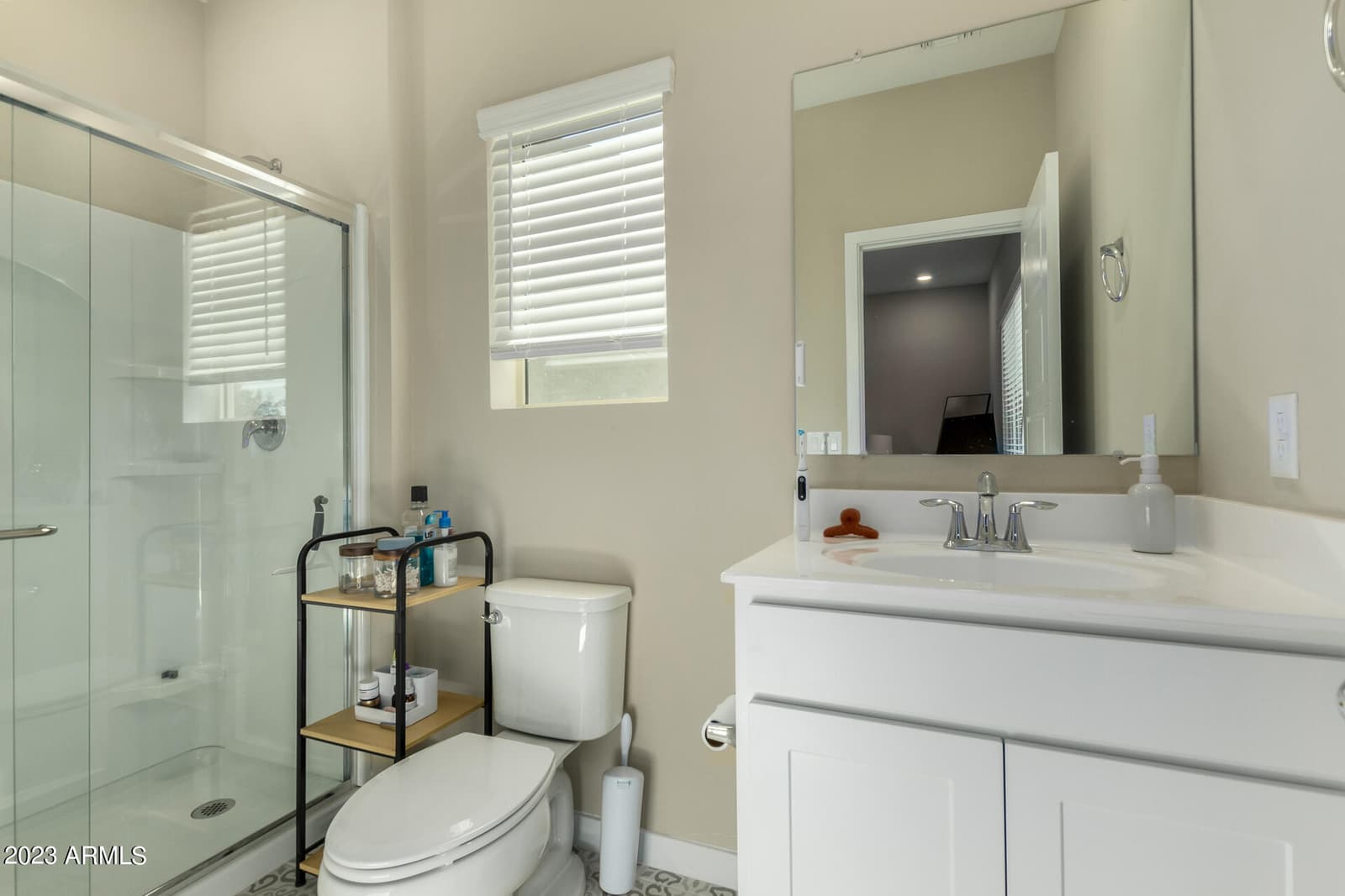 2268 W LAURIE Lane, Phoenix, AZ 85021 — photo 17 of 34
