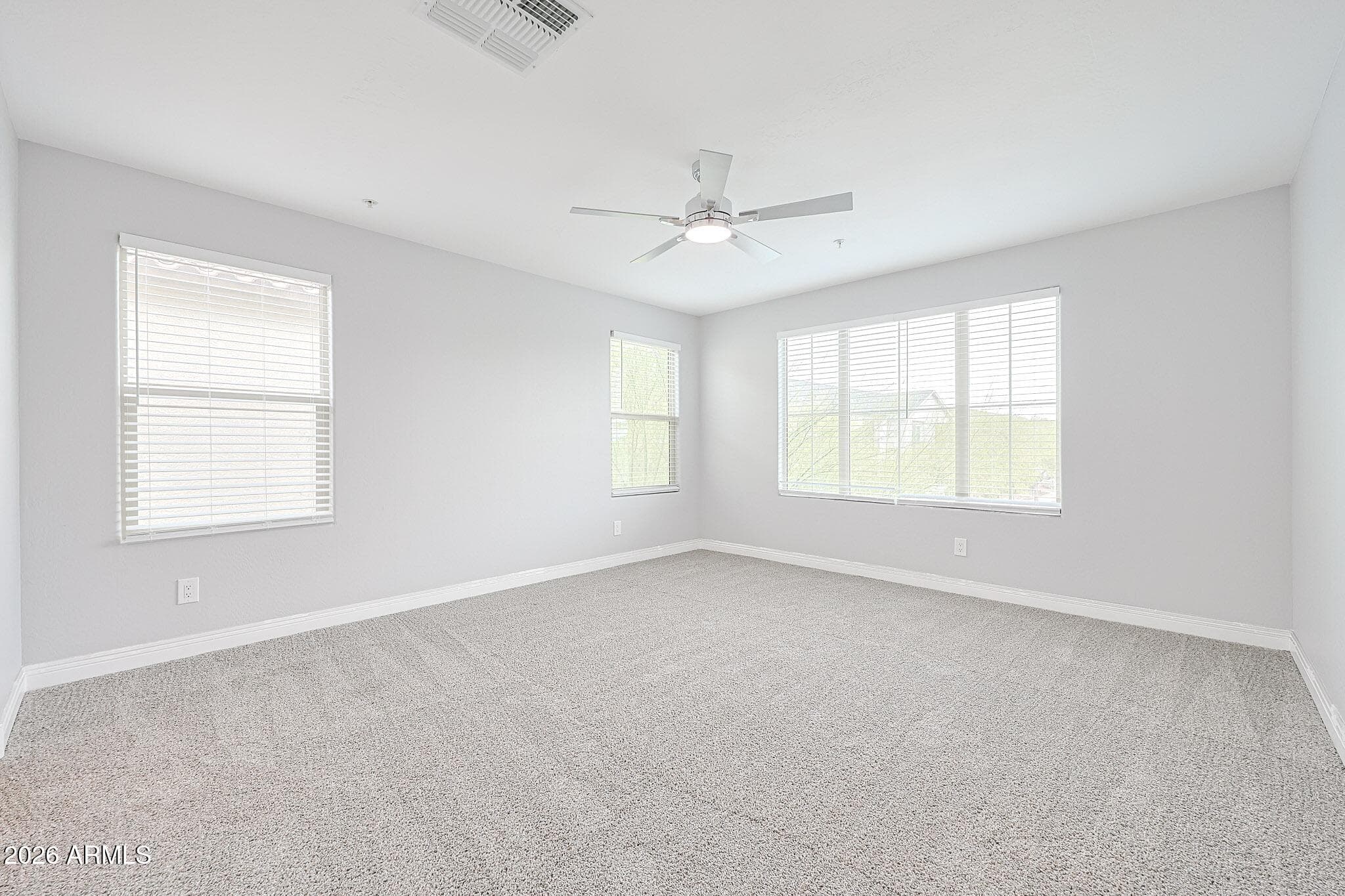 2516 N STONE HILL Road, Buckeye, AZ 85396 — photo 13 of 34