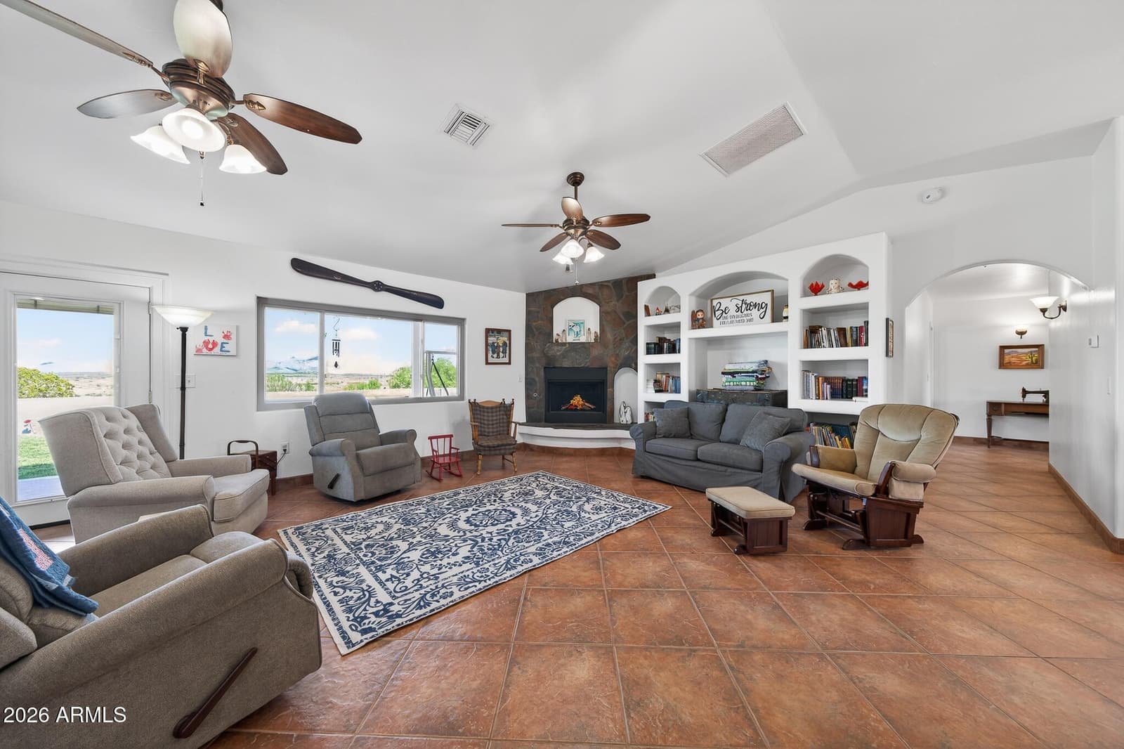 3298 W MONTE VISTA Trail, Benson, AZ 85602 — photo 5 of 34