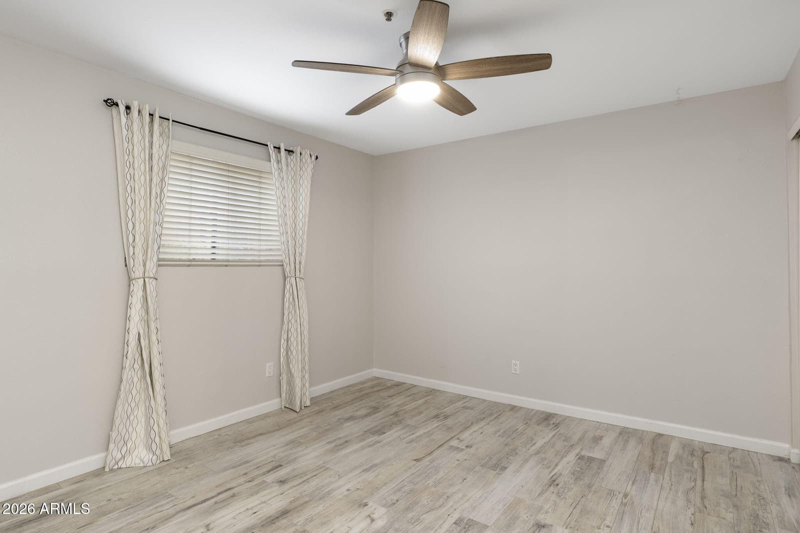 4704 E PARADISE VILLAGE Parkway N 101, Phoenix, AZ 85032 — photo 18 of 29