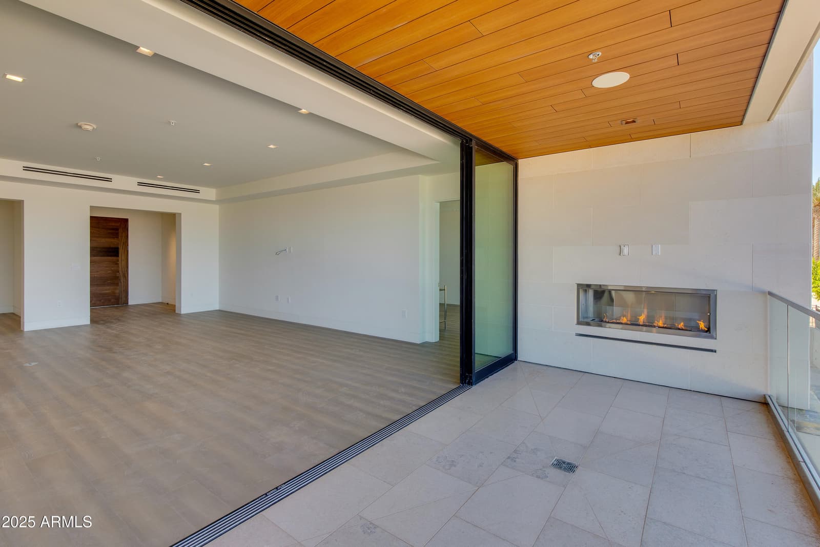 6587 N PALMERAIE Boulevard 2011, Paradise Valley, AZ 85253 — photo 28 of 35