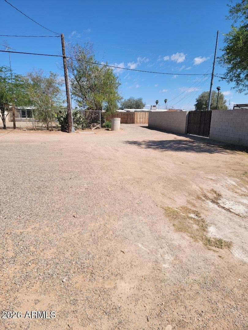 610 W COOLIDGE Avenue, Coolidge, AZ 85128 — photo 33 of 37