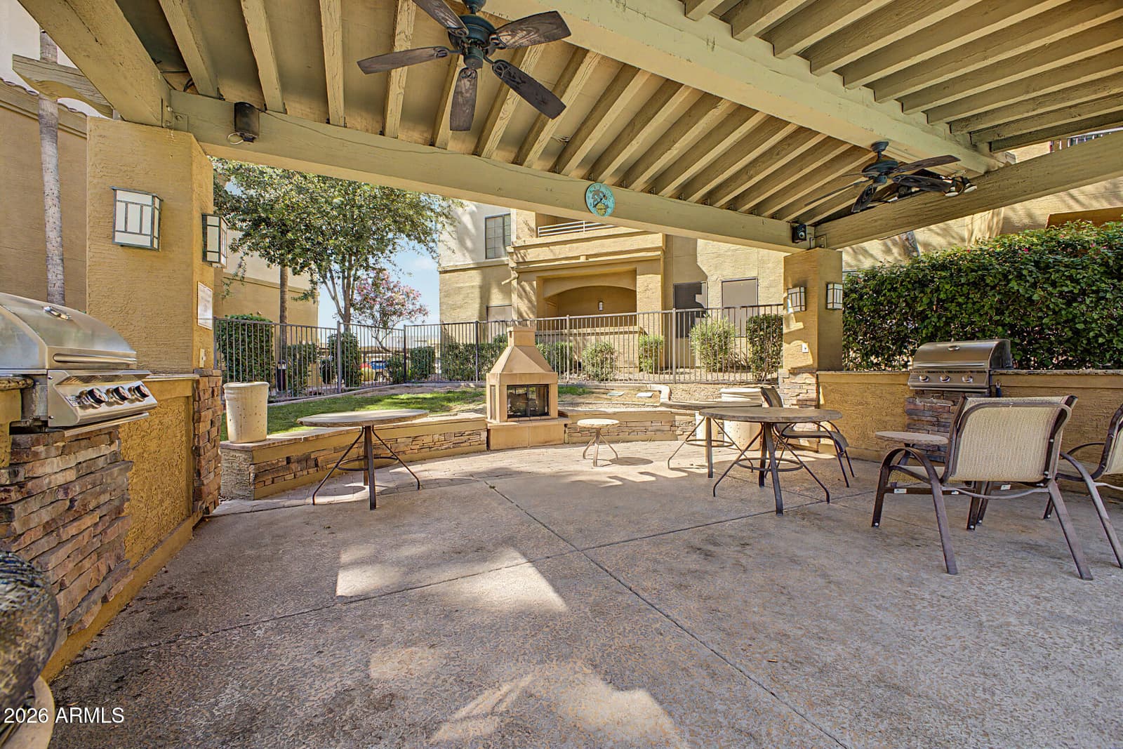 5302 E VAN BUREN Street 2001, Phoenix, AZ 85008 — photo 13 of 19
