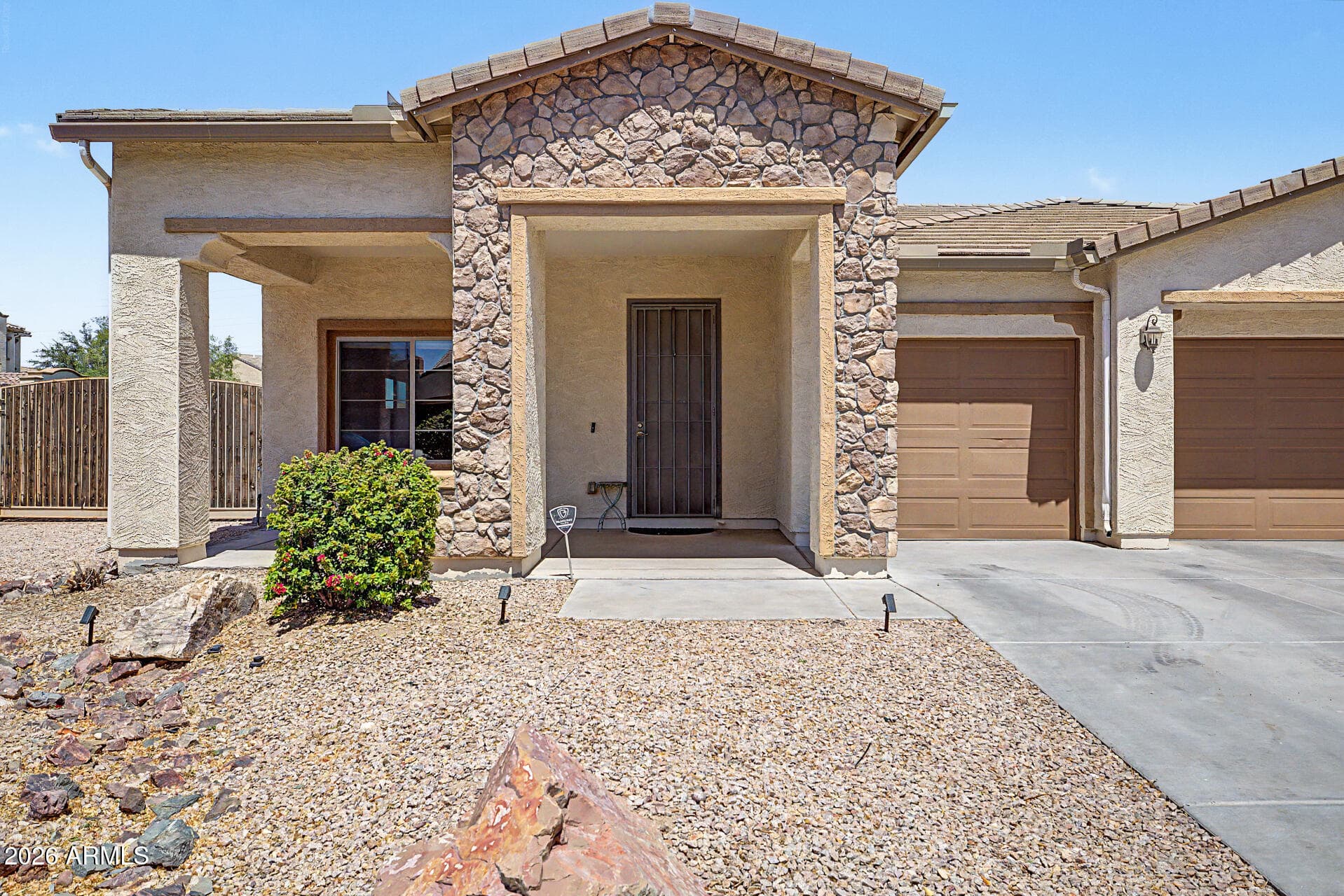5318 W BEAUTIFUL Lane, Laveen, AZ 85339 — photo 5 of 33