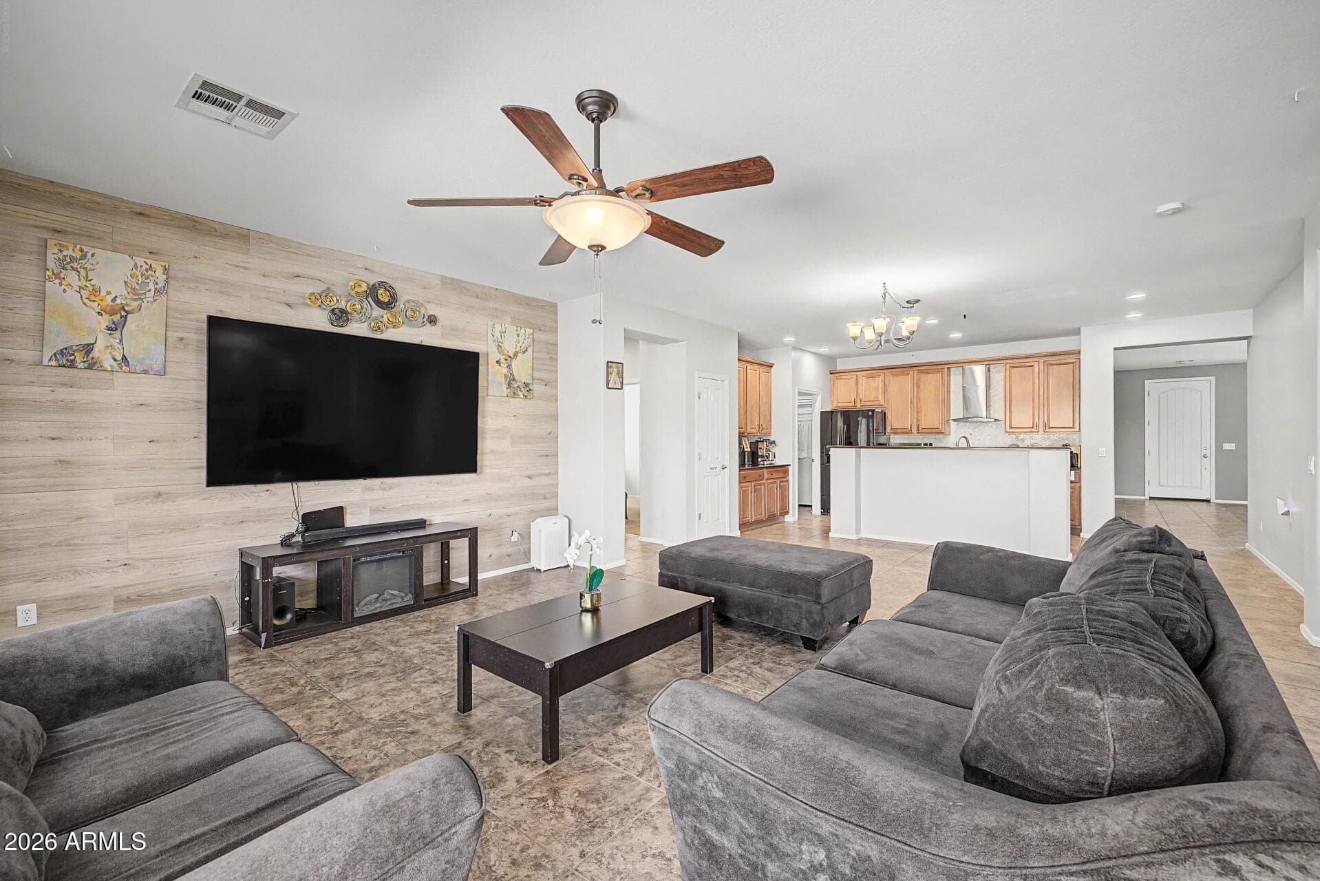 5318 W BEAUTIFUL Lane, Laveen, AZ 85339 — photo 11 of 33