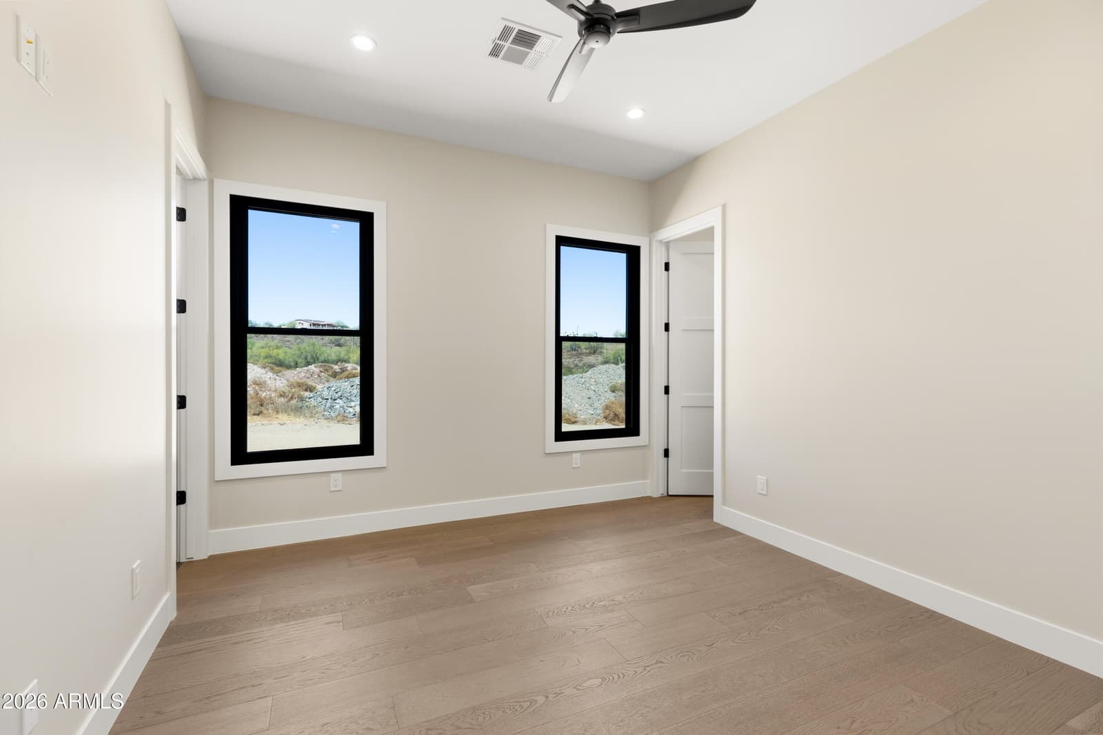 544 E Amber Sun Drive, Phoenix, AZ 85085 — photo 33 of 49