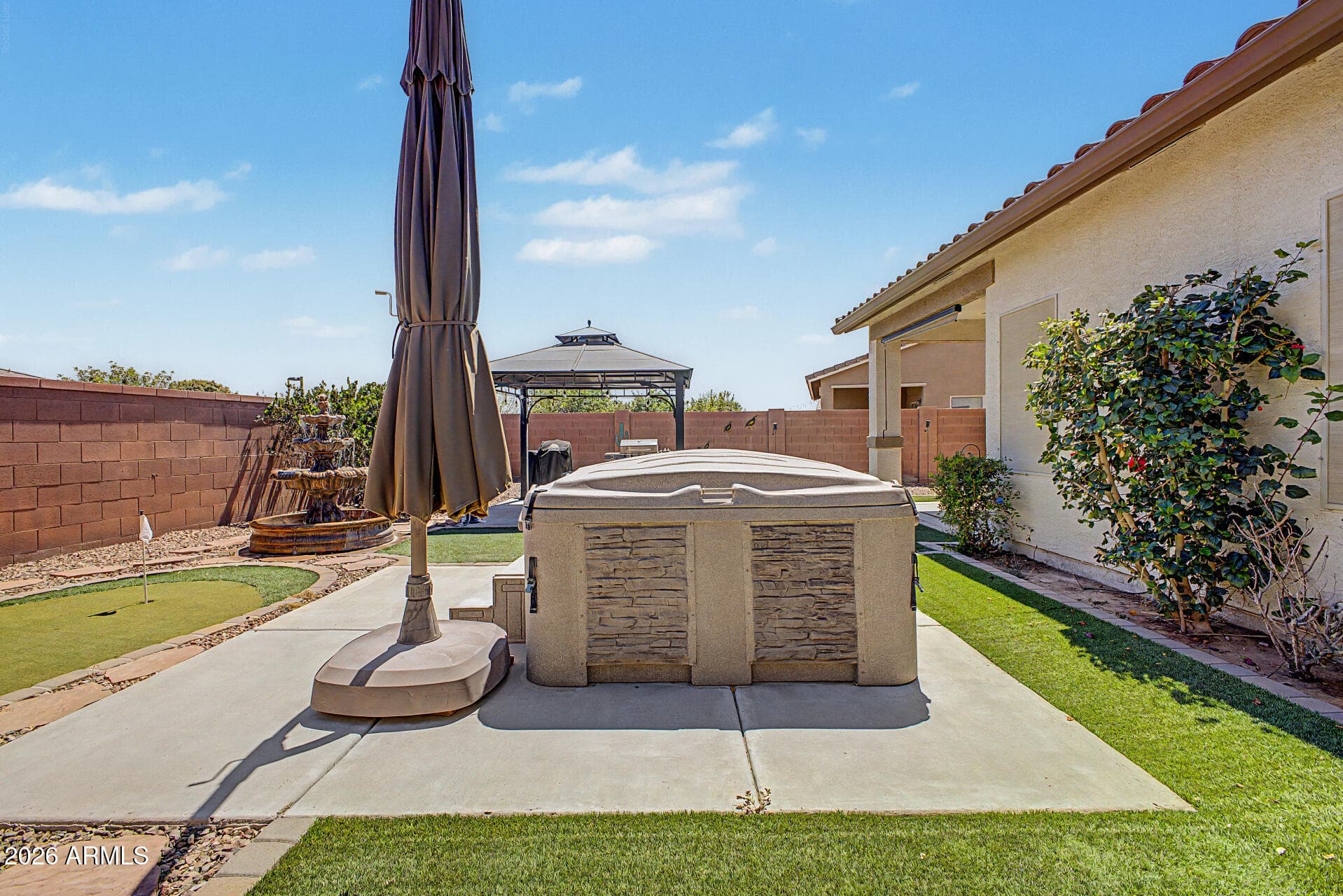 945 W EMPRESS TREE Avenue, San Tan Valley, AZ 85140 — photo 27 of 47