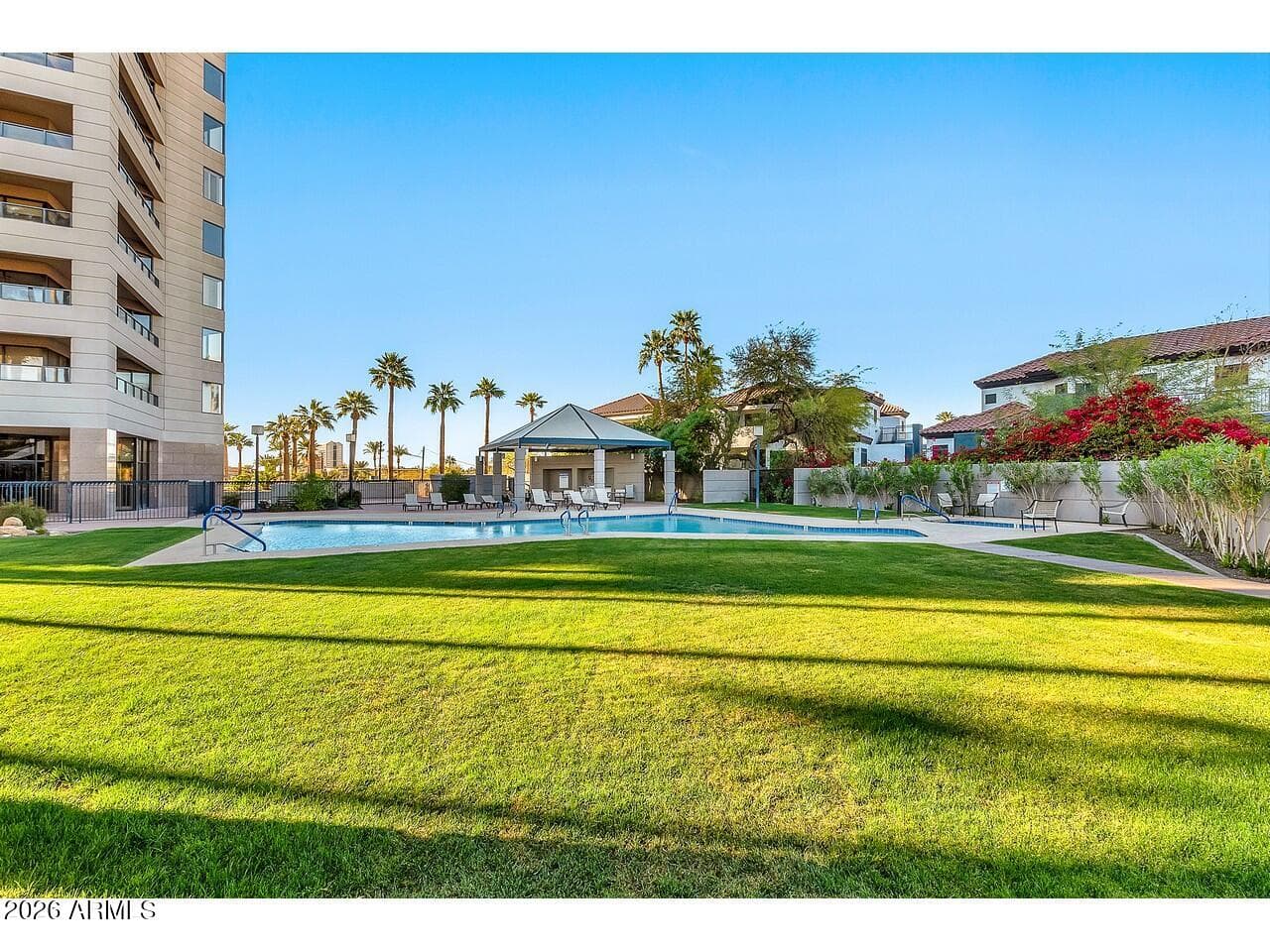 1040 E OSBORN Road 1004, Phoenix, AZ 85014 — photo 69 of 94