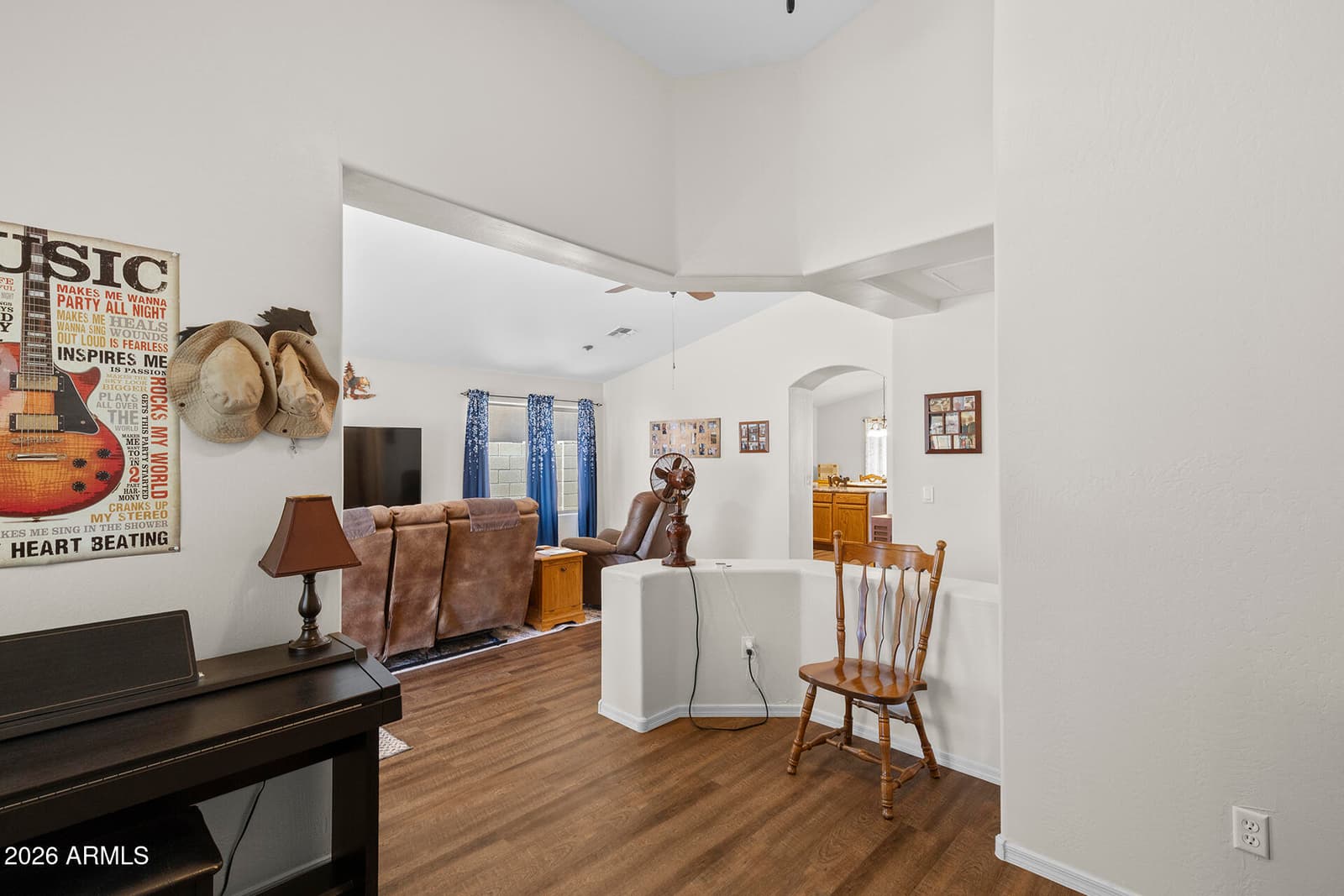 25542 W PIONEER Street, Buckeye, AZ 85326 — photo 12 of 60