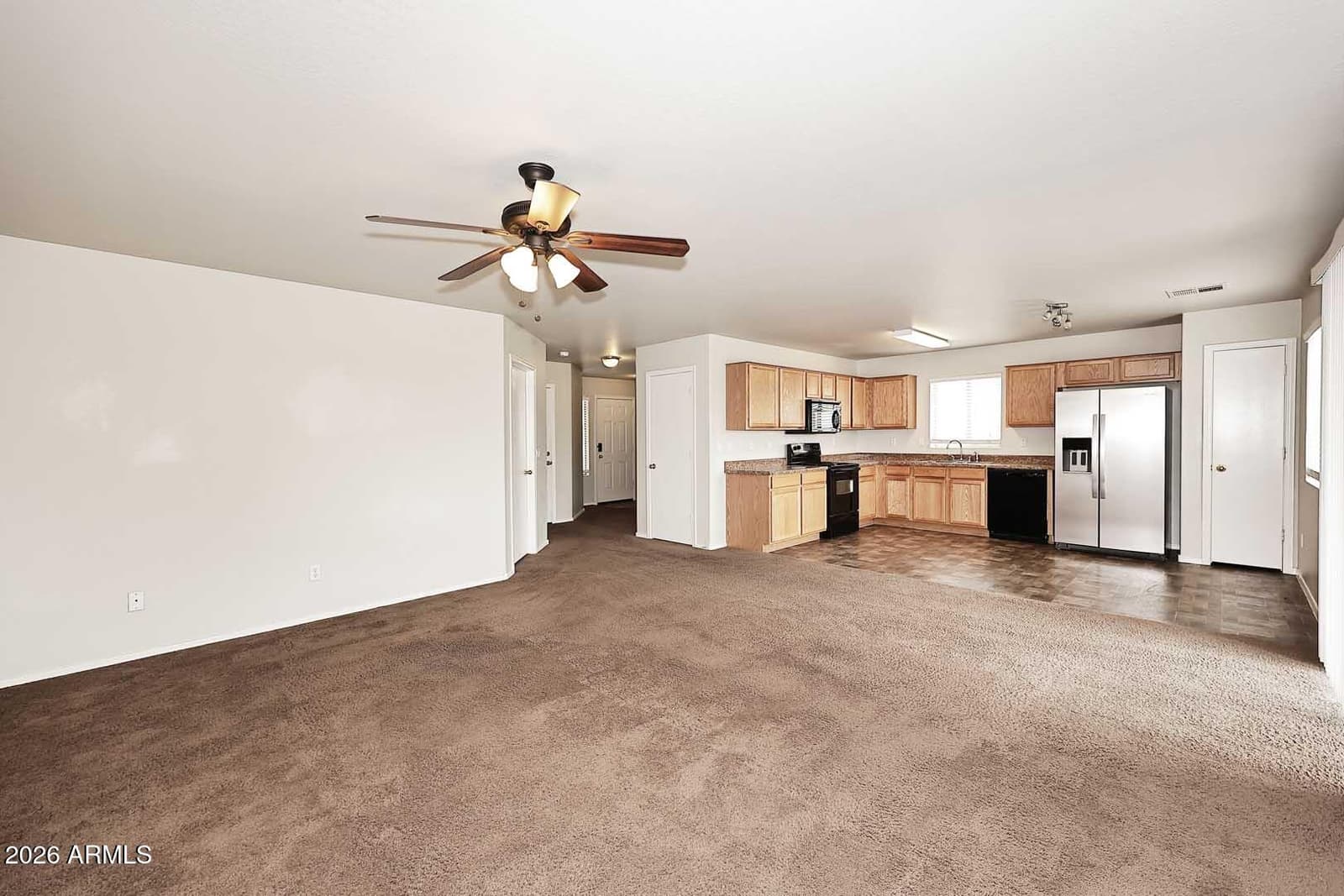 1381 E DANIELLA Drive, San Tan Valley, AZ 85140 — photo 8 of 44