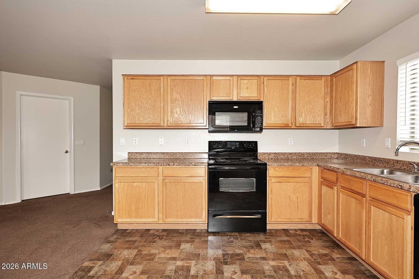 1381 E DANIELLA Drive, San Tan Valley, AZ 85140 — photo 12 of 44
