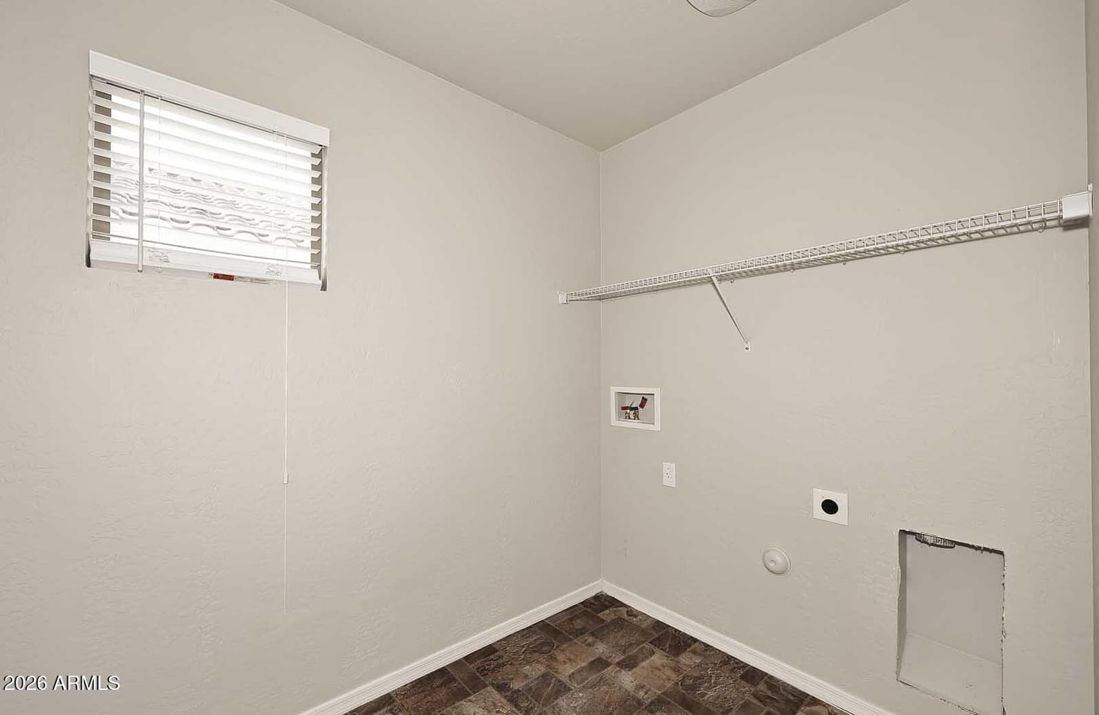 1381 E DANIELLA Drive, San Tan Valley, AZ 85140 — photo 14 of 44