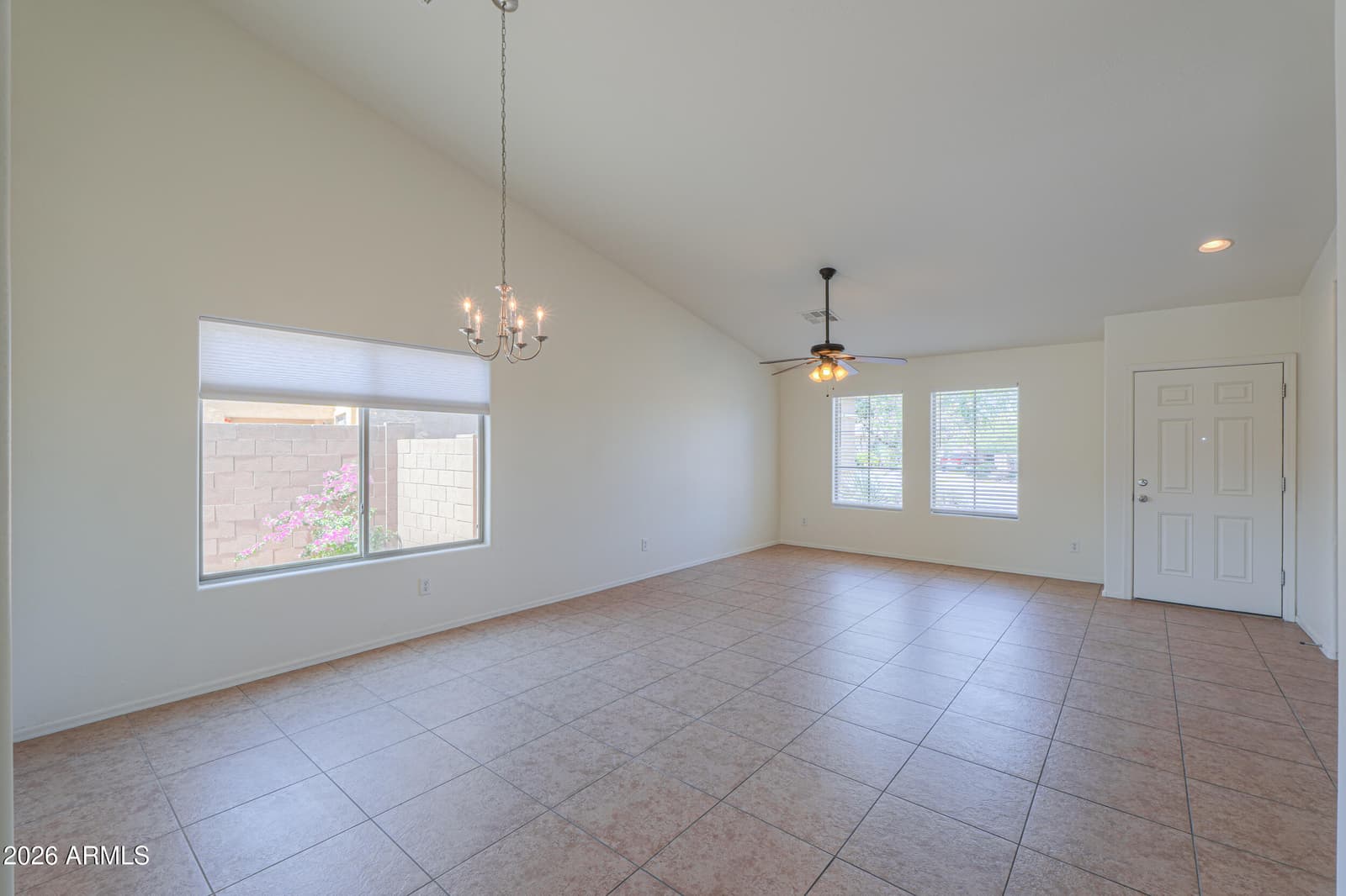 1499 E ANNA Drive, Casa Grande, AZ 85122 — photo 3 of 50