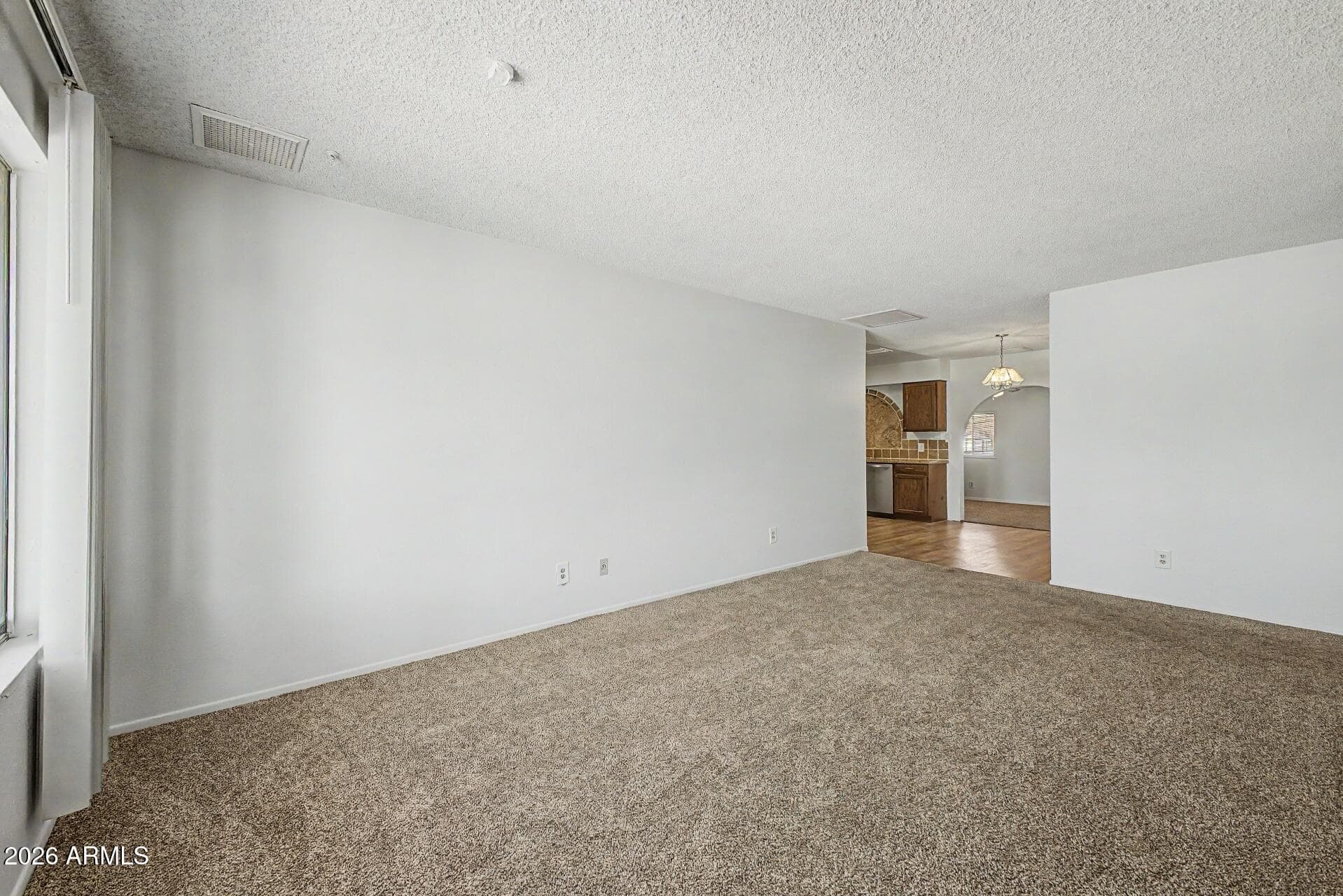 2355 W PAMPA Avenue, Mesa, AZ 85202 — photo 7 of 27
