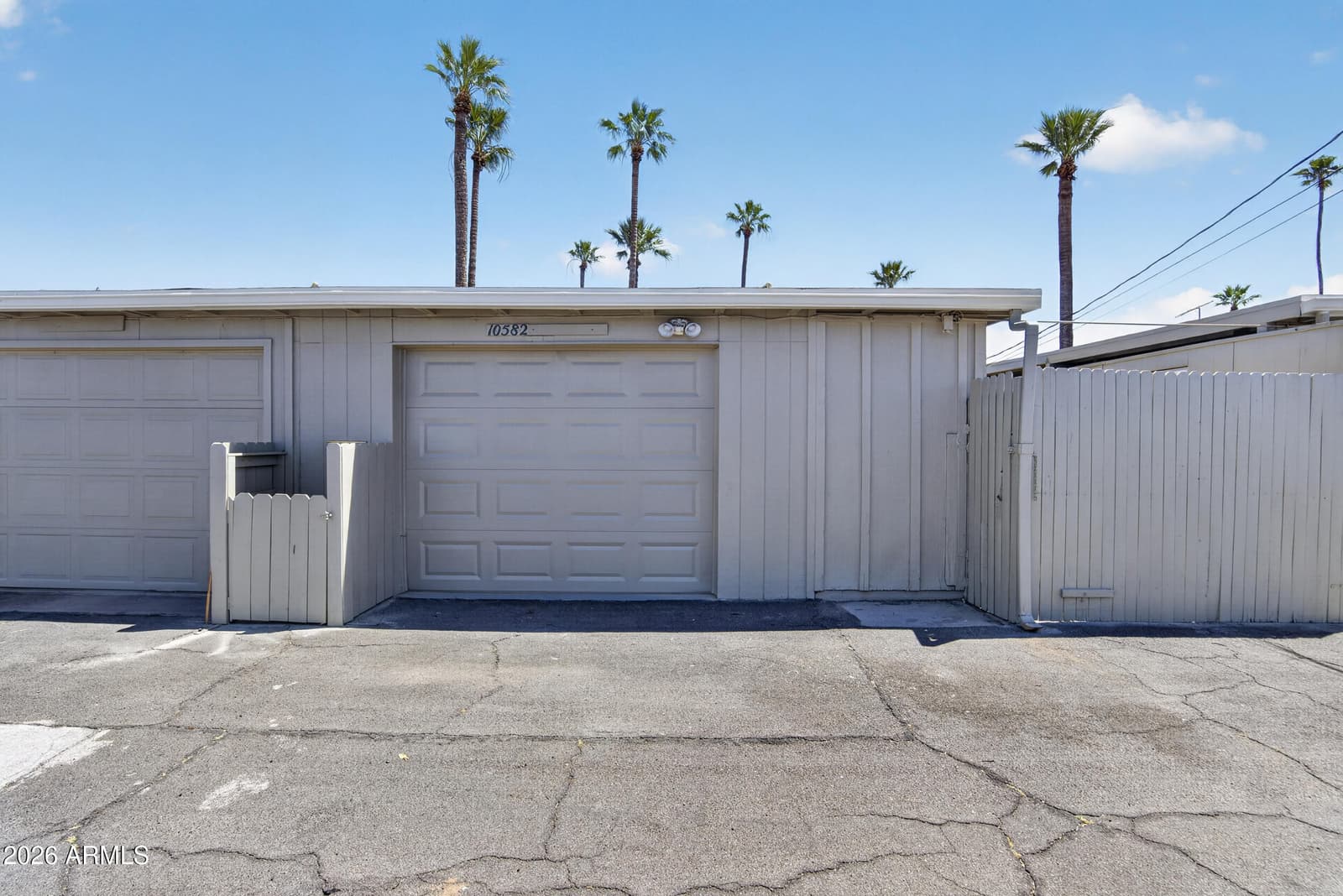 10582 W OAKMONT Drive, Sun City, AZ 85351 — photo 29 of 67