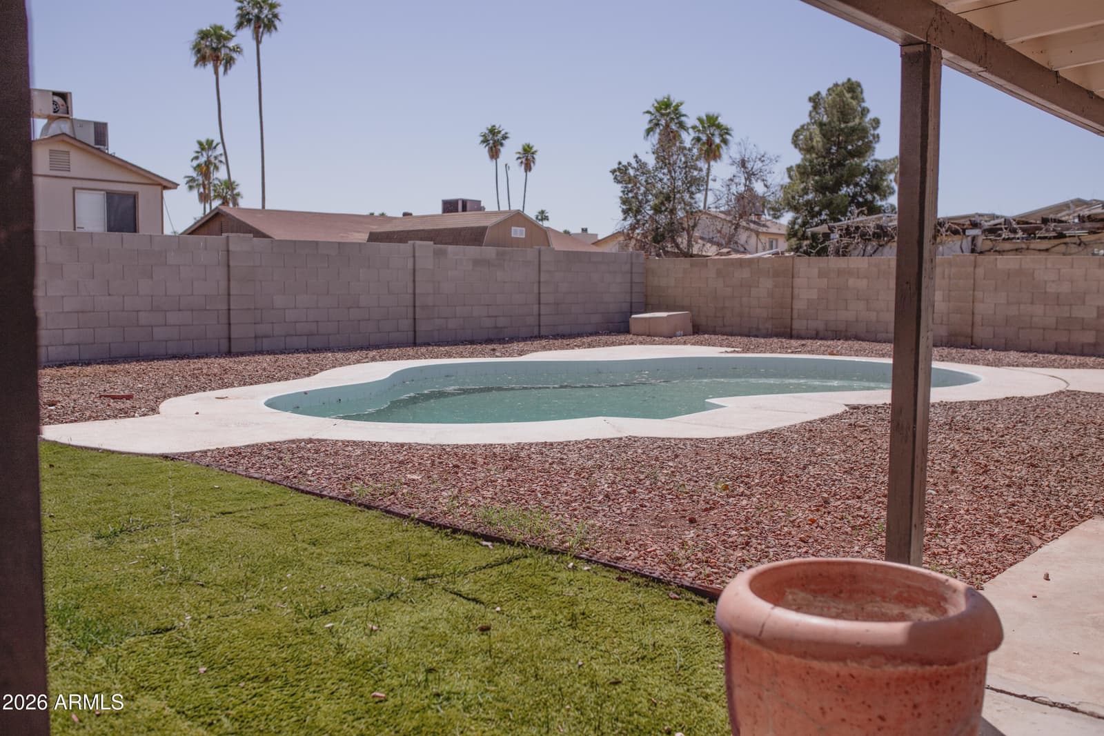 3739 W COLUMBINE Drive, Phoenix, AZ 85029 — photo 3 of 11