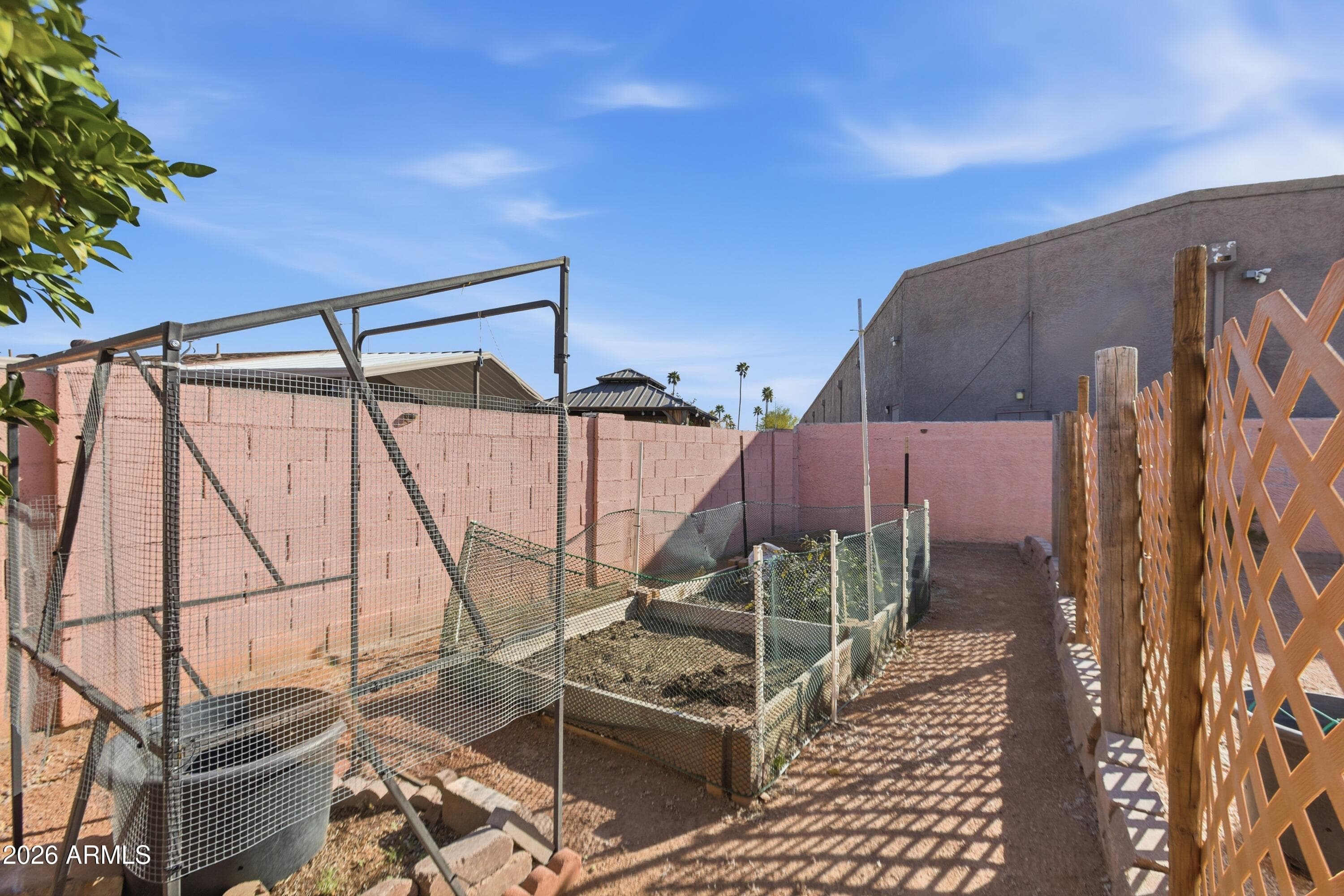 349 S ALVARO Circle, Mesa, AZ 85206 — photo 18 of 41