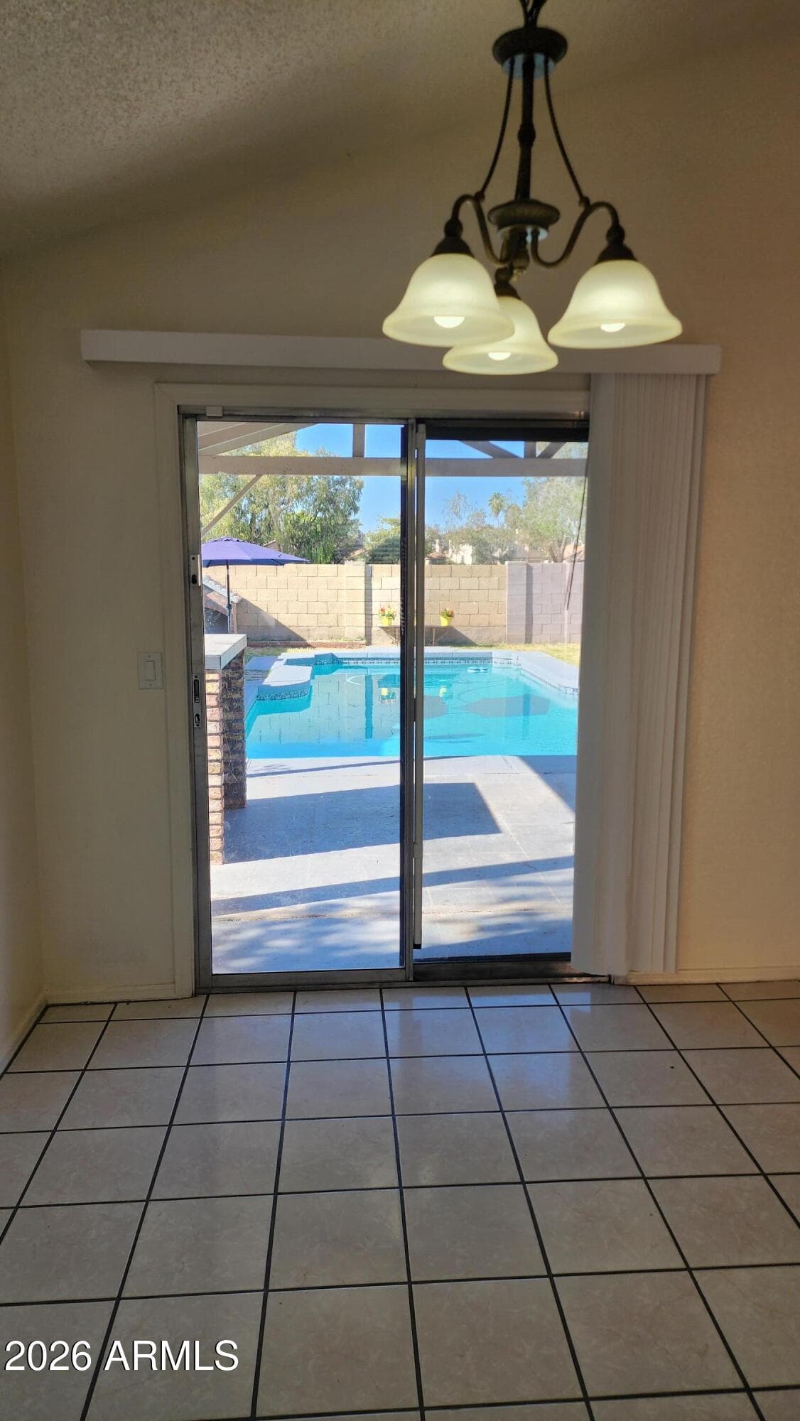3840 W FOLLEY Street, Chandler, AZ 85226 — photo 7 of 21