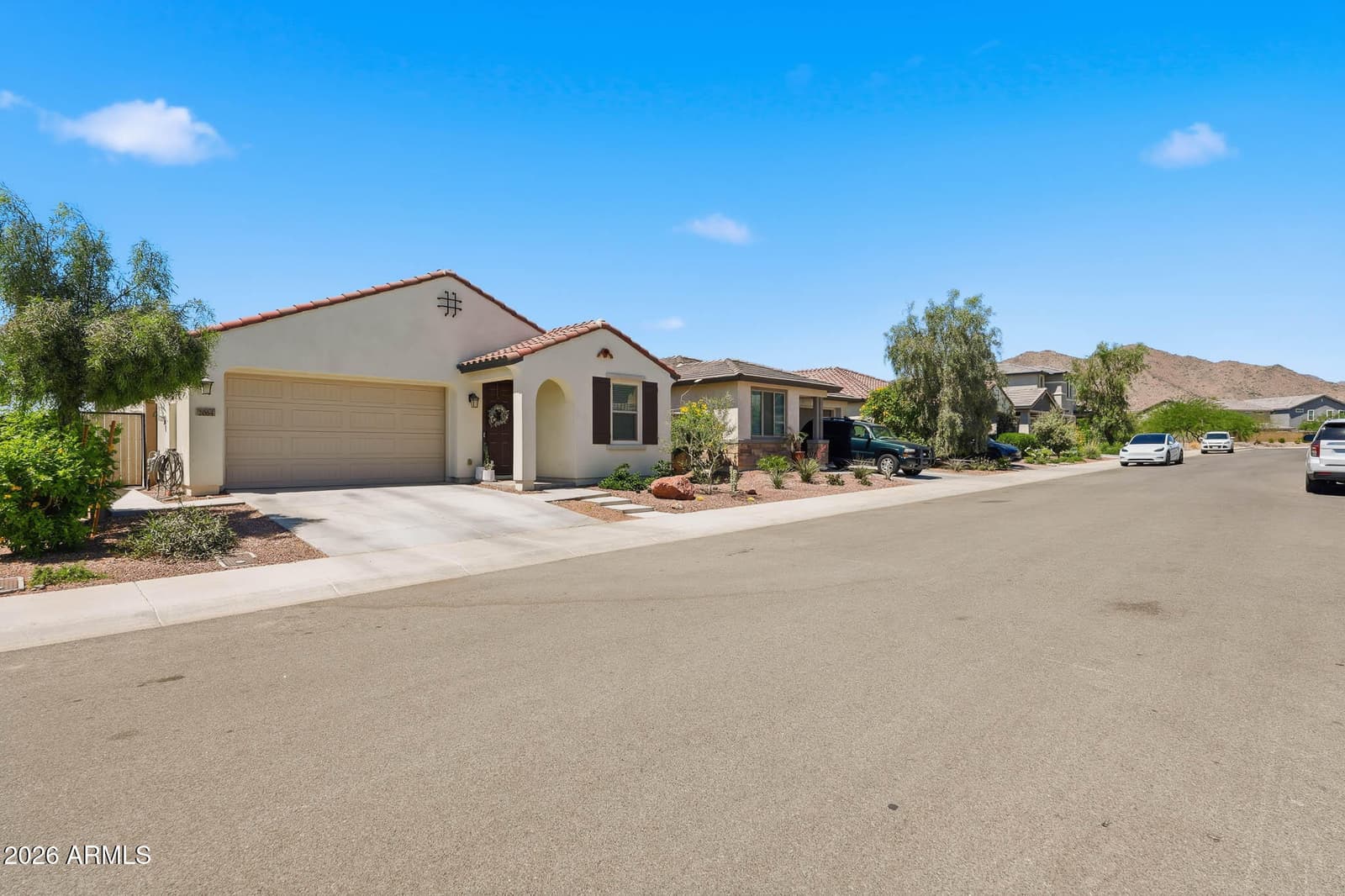 2064 N 210TH Avenue, Buckeye, AZ 85396 — photo 4 of 38