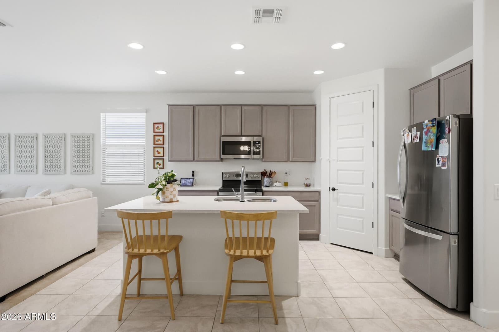 2064 N 210TH Avenue, Buckeye, AZ 85396 — photo 12 of 38