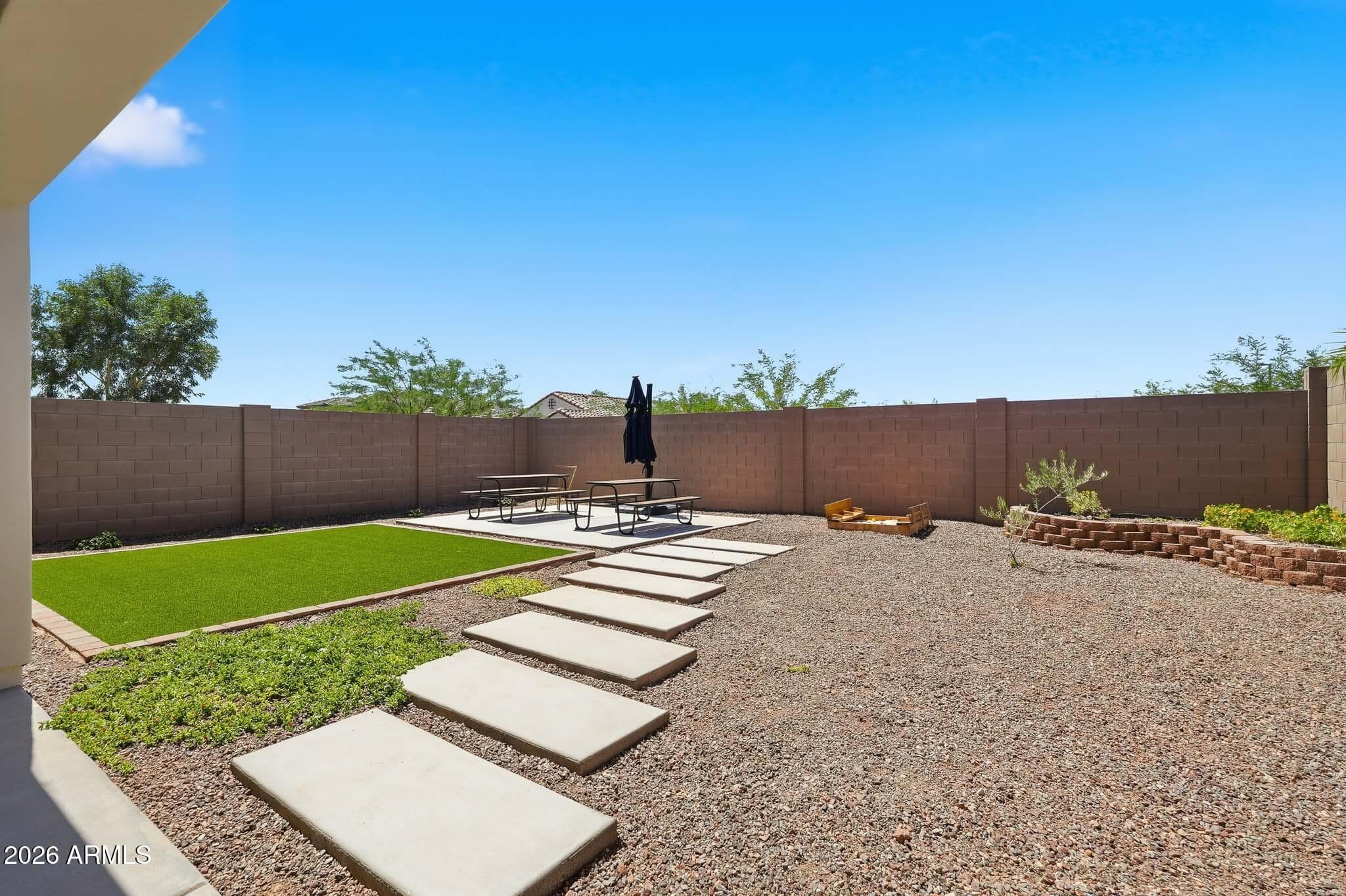 2064 N 210TH Avenue, Buckeye, AZ 85396 — photo 31 of 38