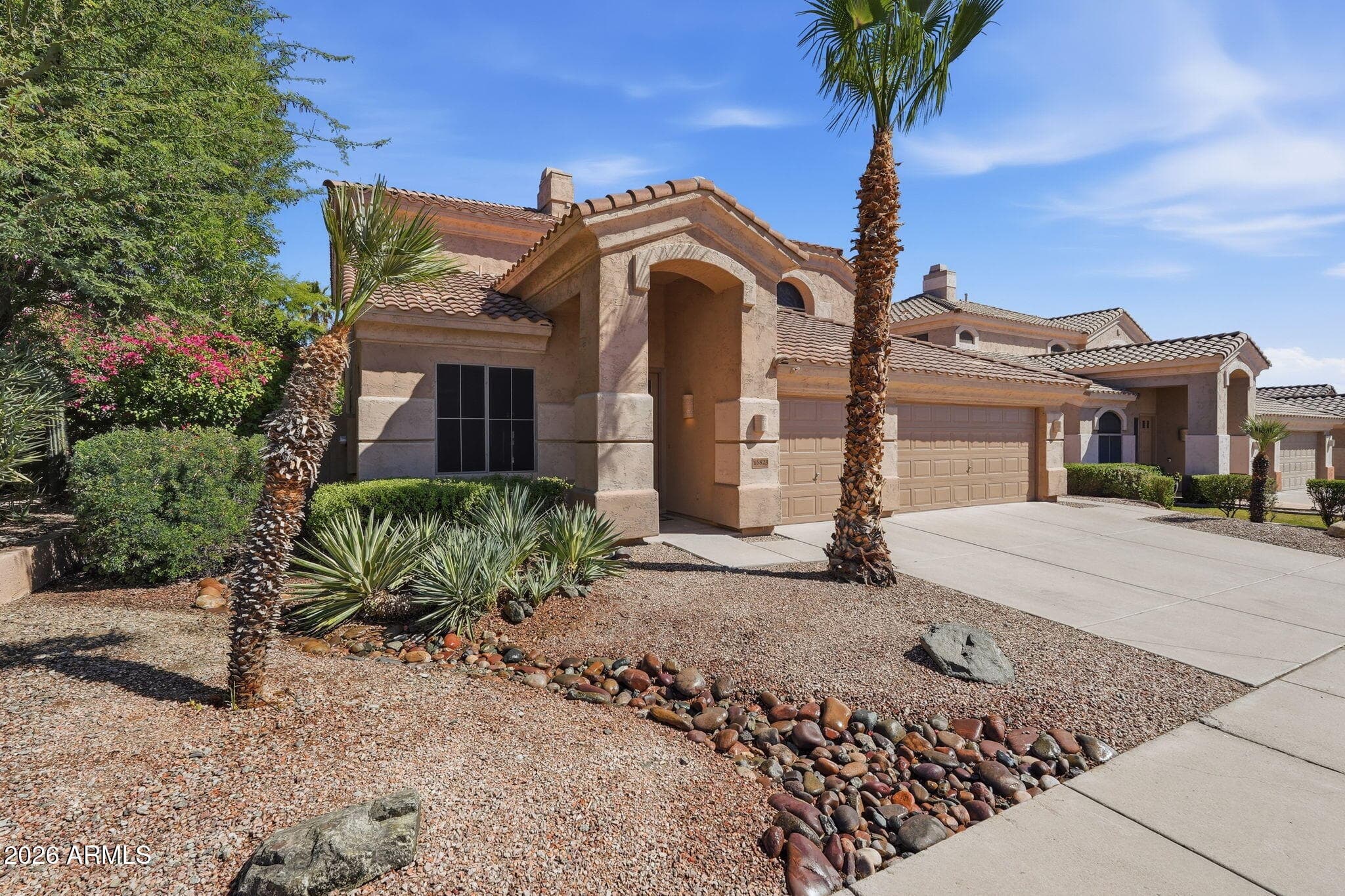 16823 S 15TH Avenue, Phoenix, AZ 85045 — photo 1 of 60
