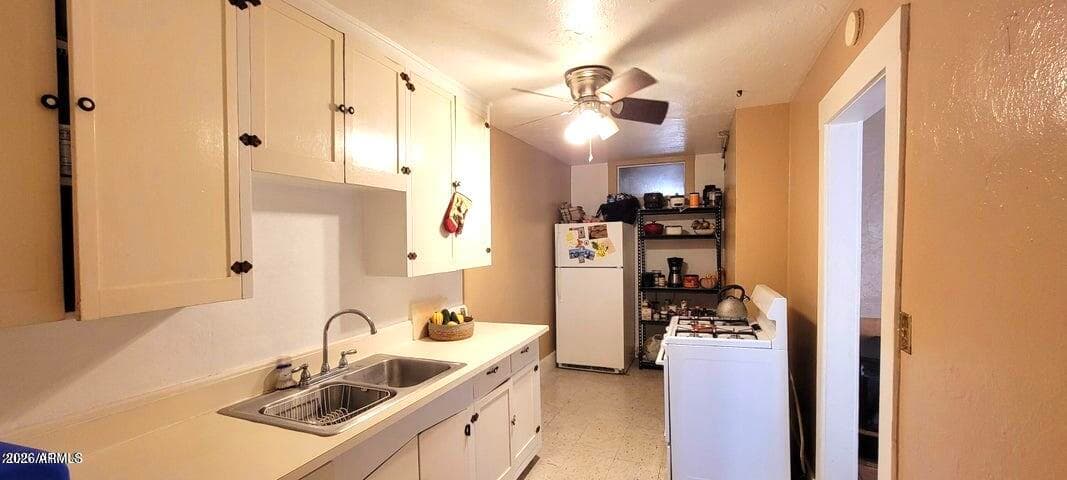 416 TOMBSTONE Canyon, Bisbee, AZ 85603 — photo 45 of 66