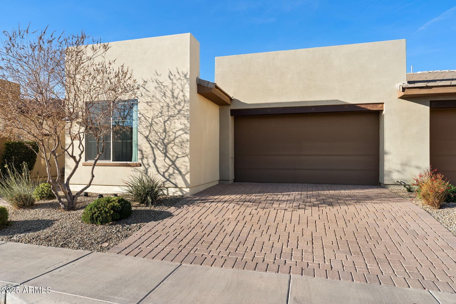 678 E COBBLE STONE Drive, Queen Creek, AZ 85140 — photo 1 of 44