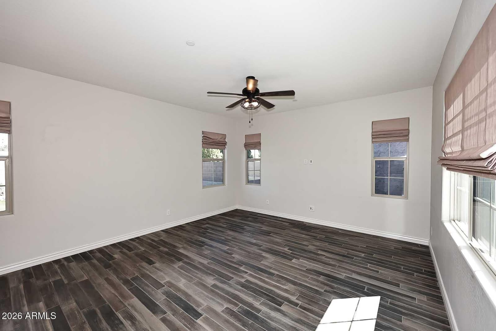 7058 E PORTLAND Street, Scottsdale, AZ 85257 — photo 8 of 15