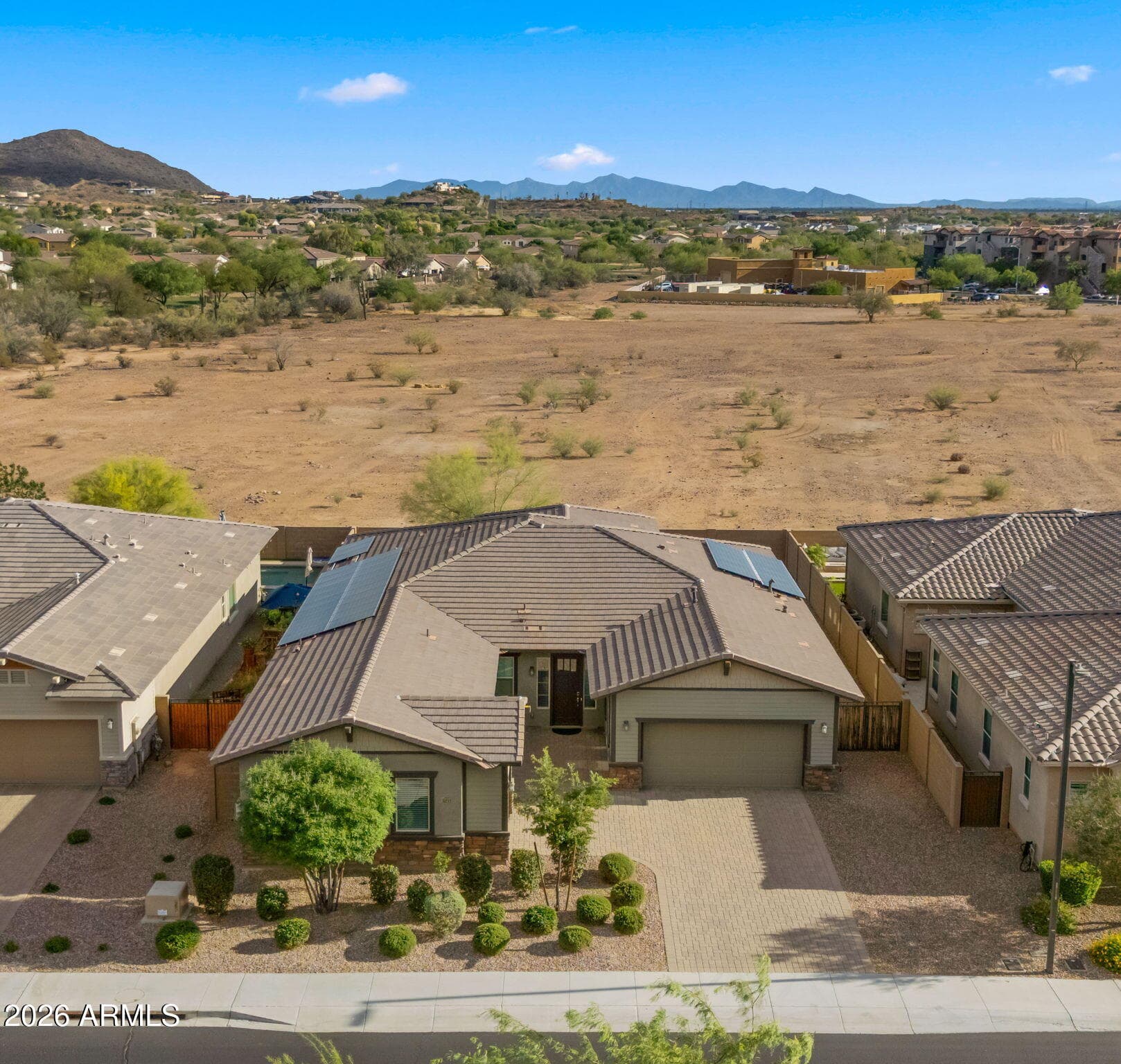 9291 W PLUM Road, Peoria, AZ 85383 — photo 3 of 65