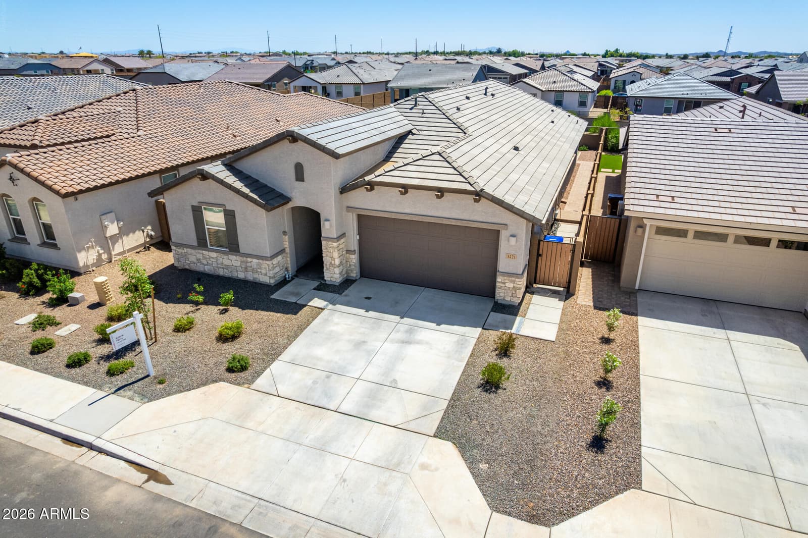 3221 E Ranchhand Drive, San Tan Valley, AZ 85140 — photo 5 of 58