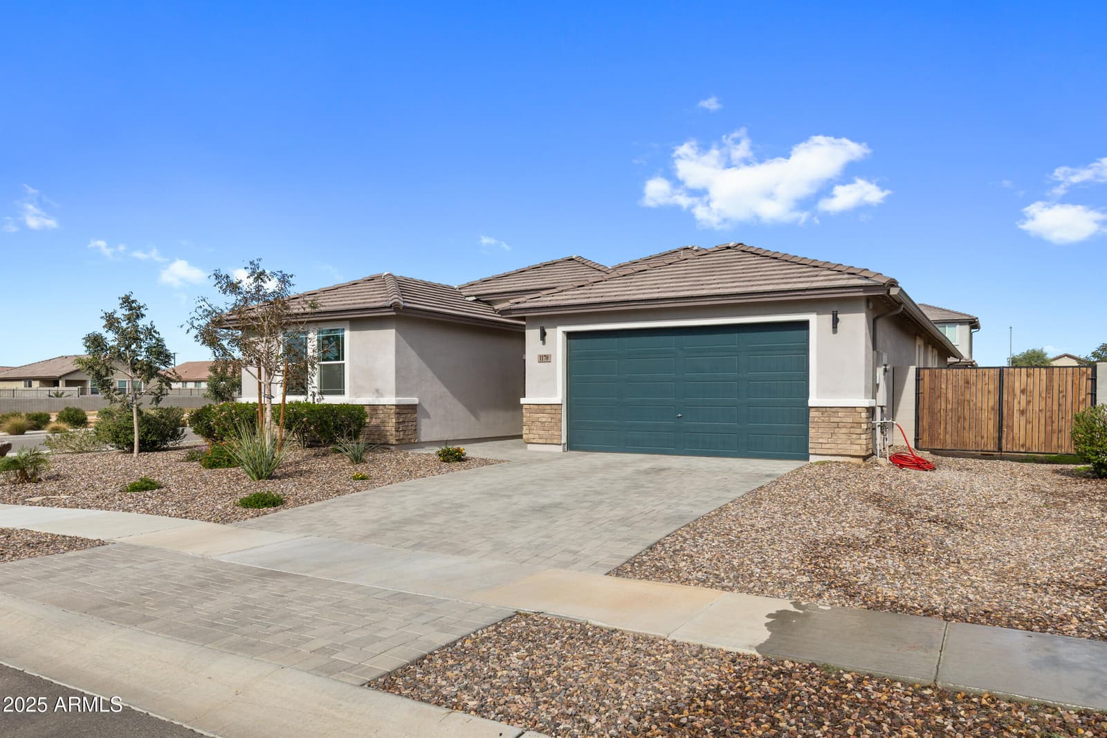 1170 E MEADOWRIDGE Drive, Casa Grande, AZ 85122 — photo 3 of 36