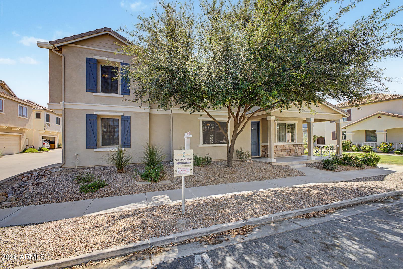 3905 S NAPA Lane, Gilbert, AZ 85297 — photo 3 of 58