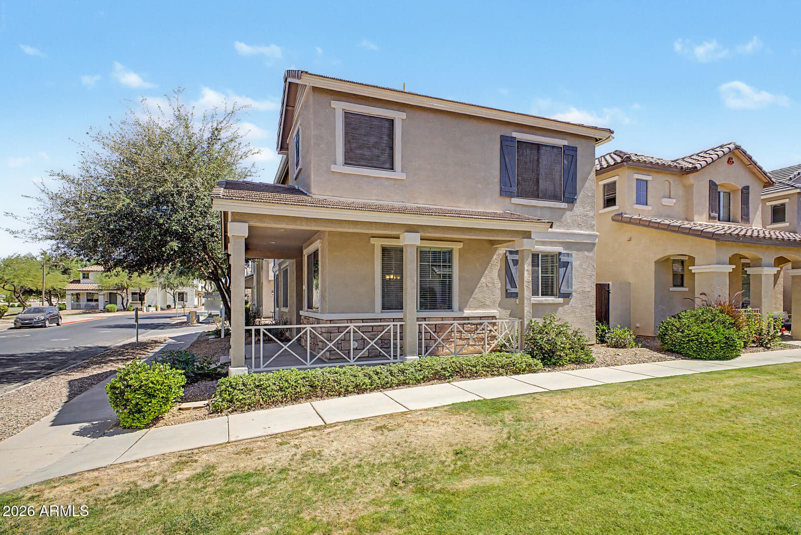 3905 S NAPA Lane, Gilbert, AZ 85297 — photo 5 of 58