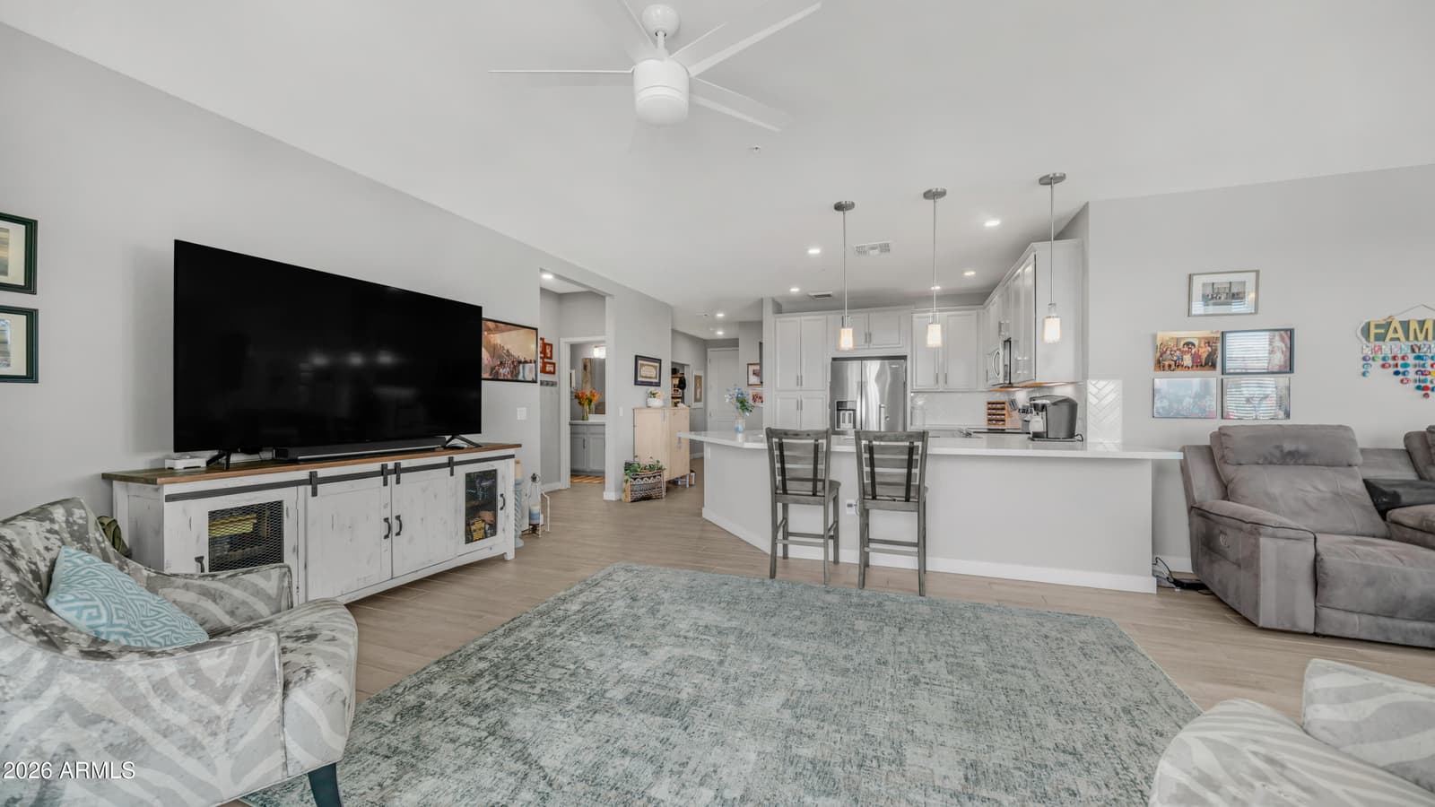 2511 W QUEEN CREEK Road 303, Chandler, AZ 85248 — photo 13 of 46