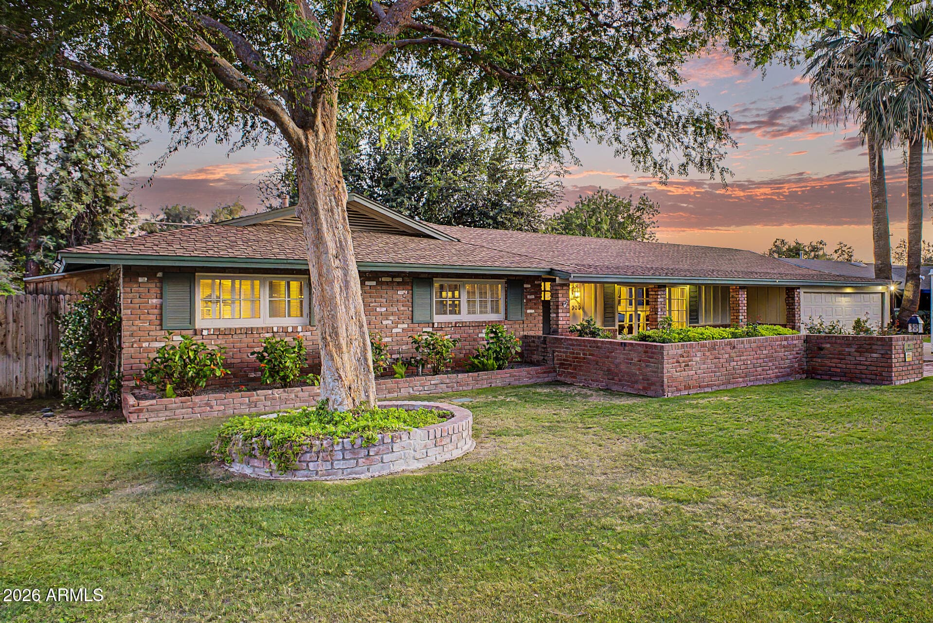 309 W FLYNN Lane, Phoenix, AZ 85013 — photo 1 of 44