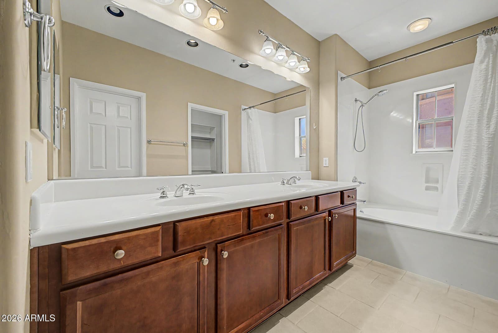 3935 E ROUGH RIDER Road 1173, Phoenix, AZ 85050 — photo 20 of 39