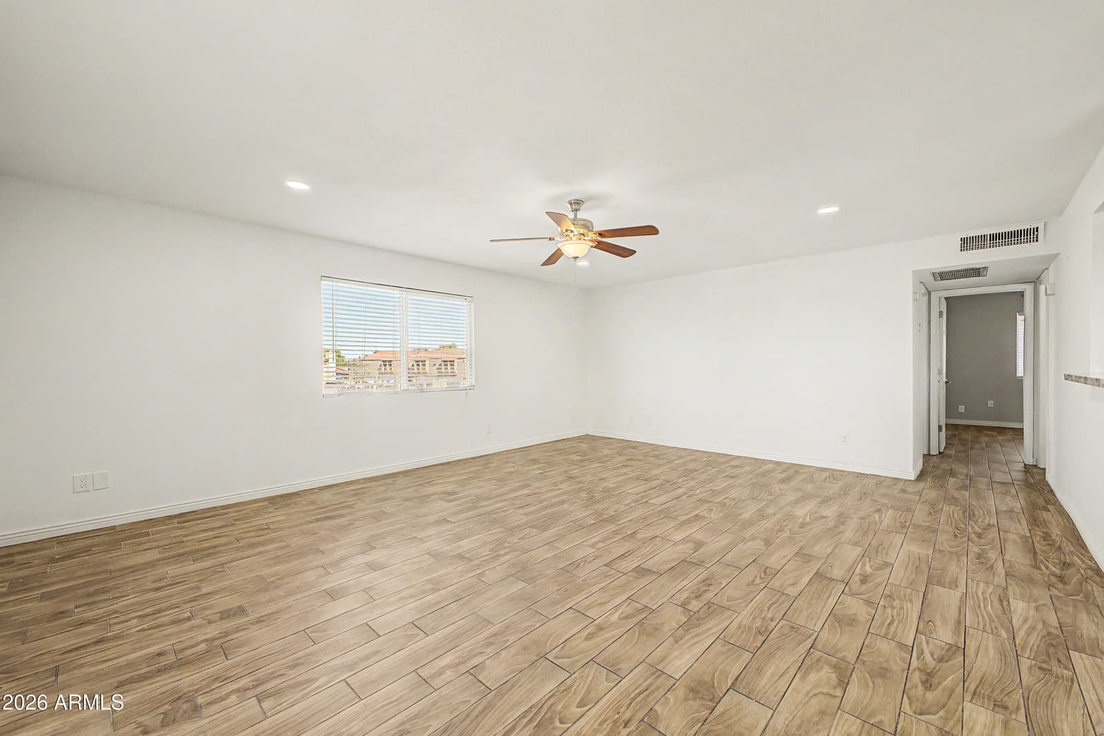 2132 W Glenrosa Avenue 81D, Phoenix, AZ 85015 — photo 9 of 32