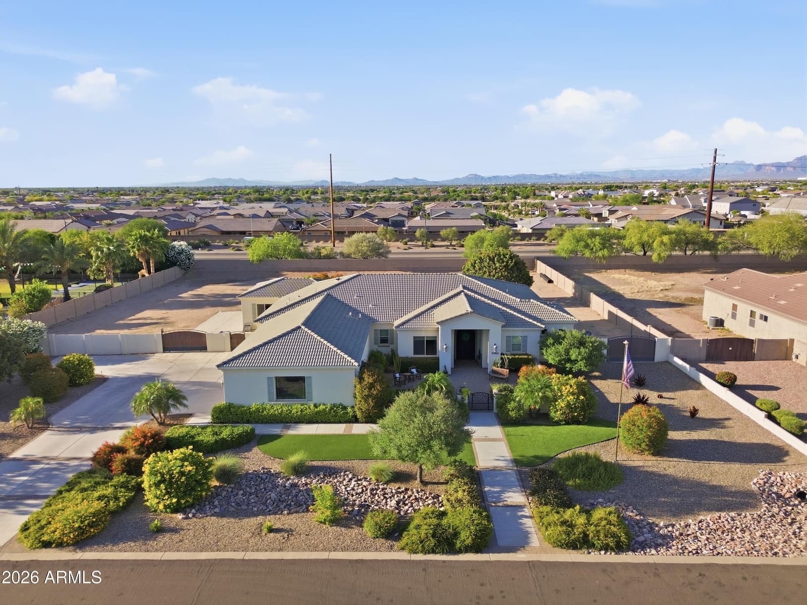 5586 W ROCK Court, San Tan Valley, AZ 85144 — photo 6 of 52