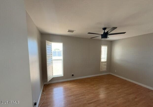 3656 W WINDROSE Drive, Phoenix, AZ 85029 — photo 3 of 13