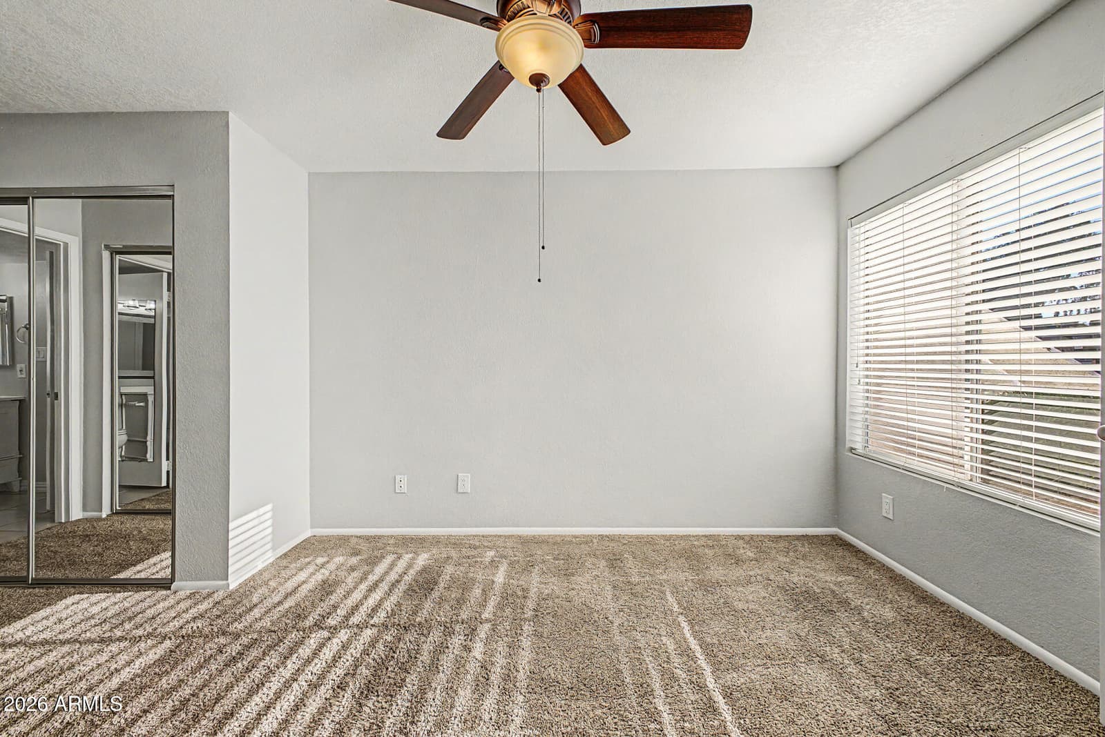 4730 W NORTHERN Avenue 1104, Glendale, AZ 85301 — photo 13 of 34