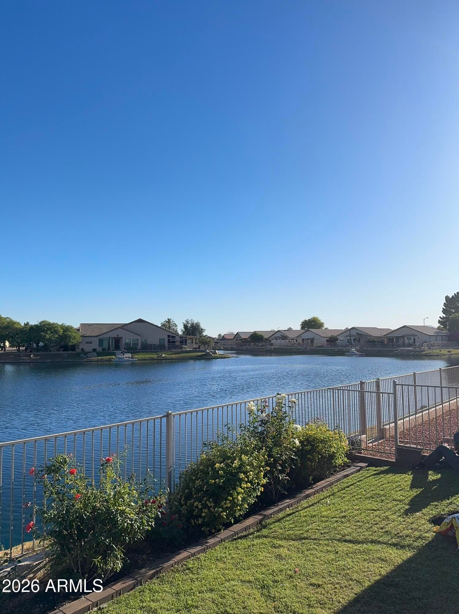 10525 W RUNION Drive, Peoria, AZ 85382 — photo 12 of 17