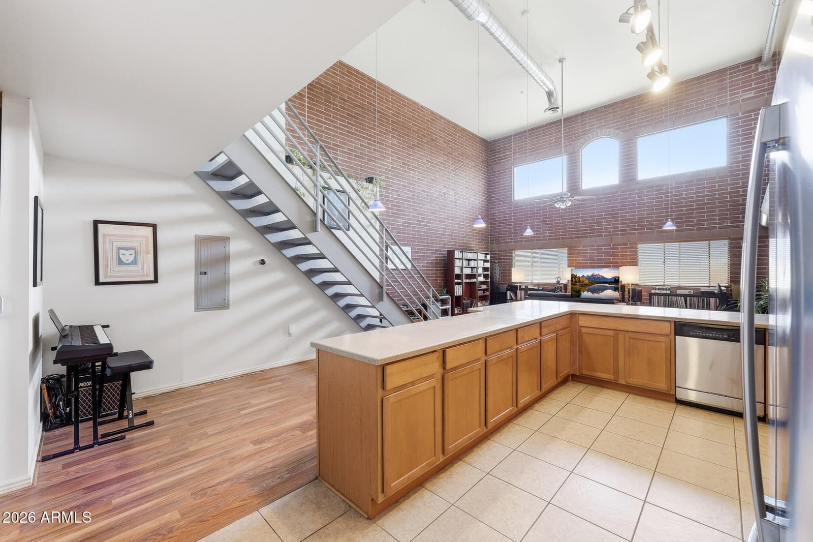 424 S 2ND Street 206, Phoenix, AZ 85004 — photo 20 of 38