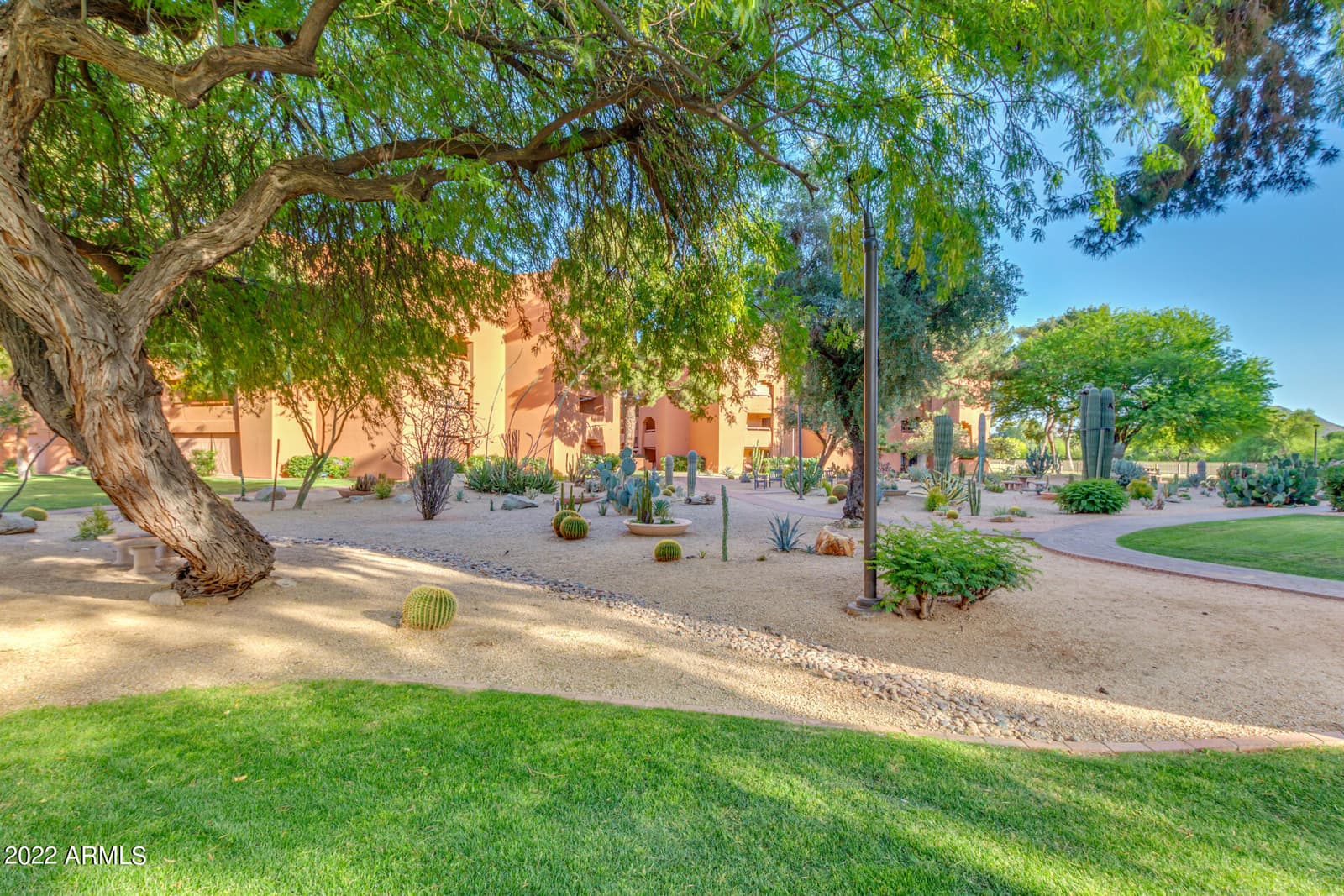 12212 N PARADISE VILLAGE Parkway S 410, Phoenix, AZ 85032 — photo 36 of 51