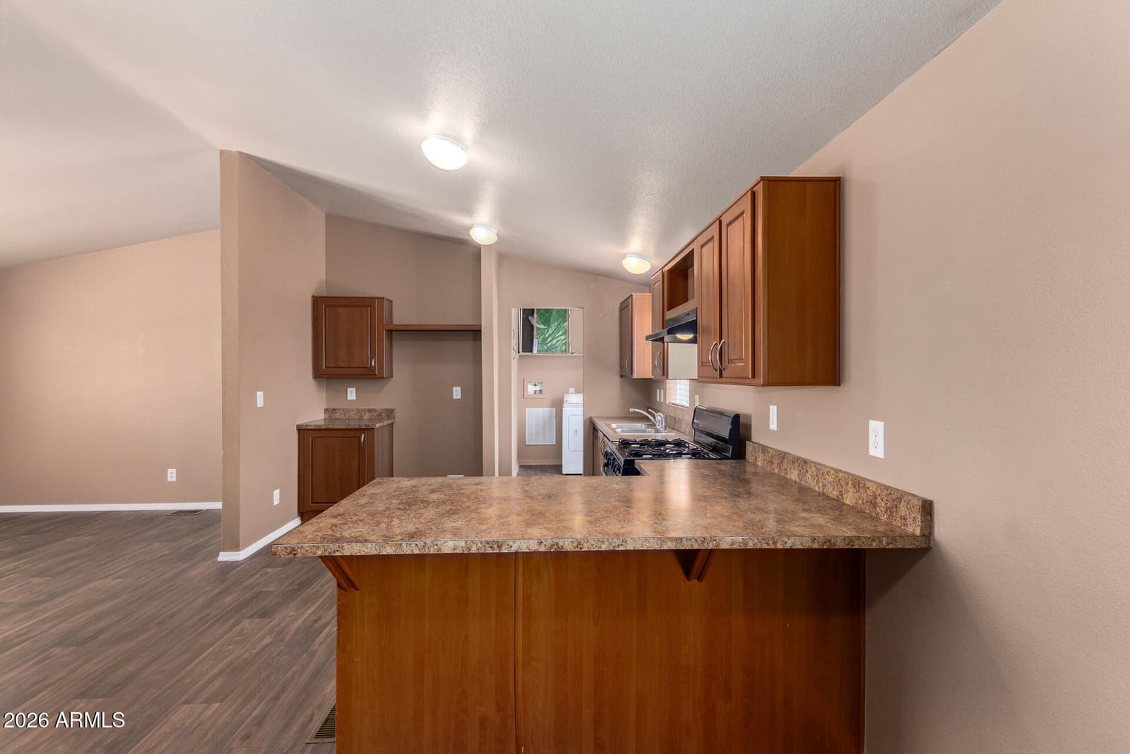 9431 E CORALBELL Avenue 98, Mesa, AZ 85208 — photo 10 of 38