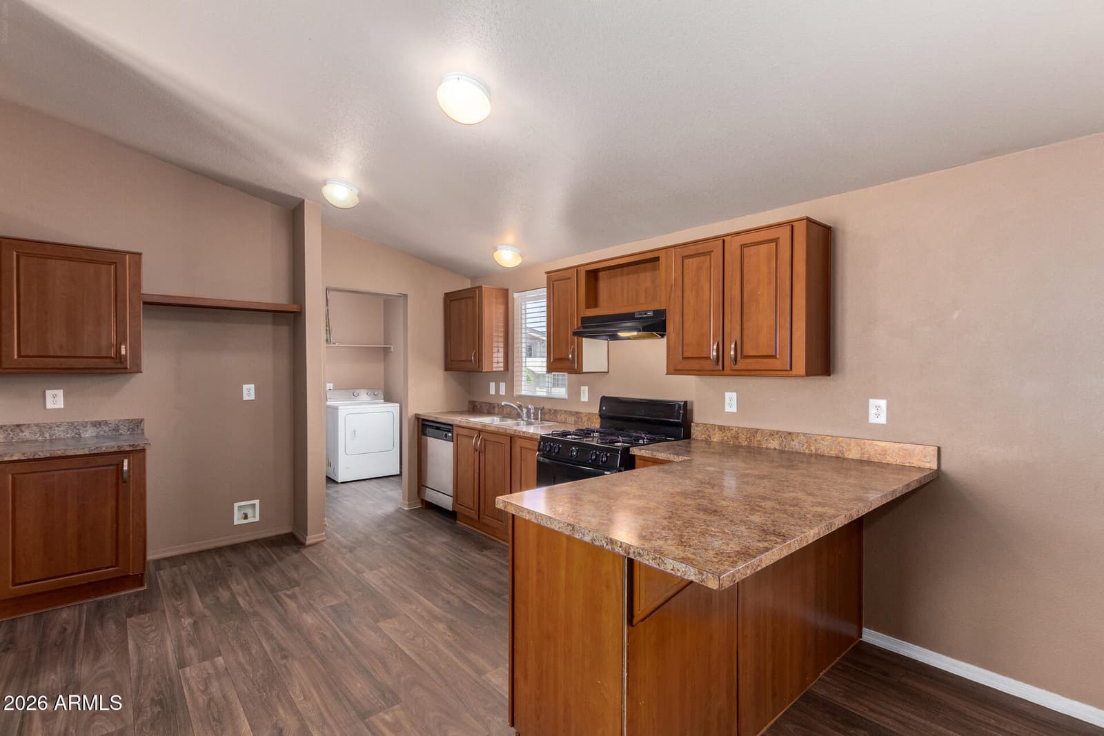 9431 E CORALBELL Avenue 98, Mesa, AZ 85208 — photo 12 of 38