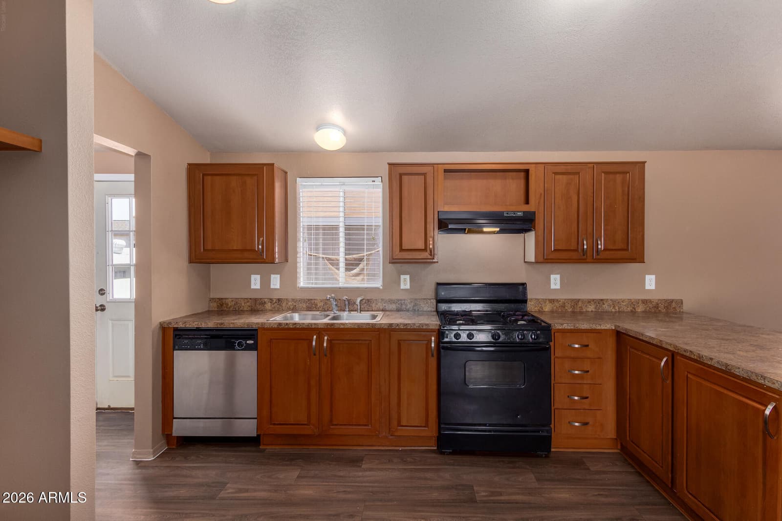 9431 E CORALBELL Avenue 98, Mesa, AZ 85208 — photo 13 of 38