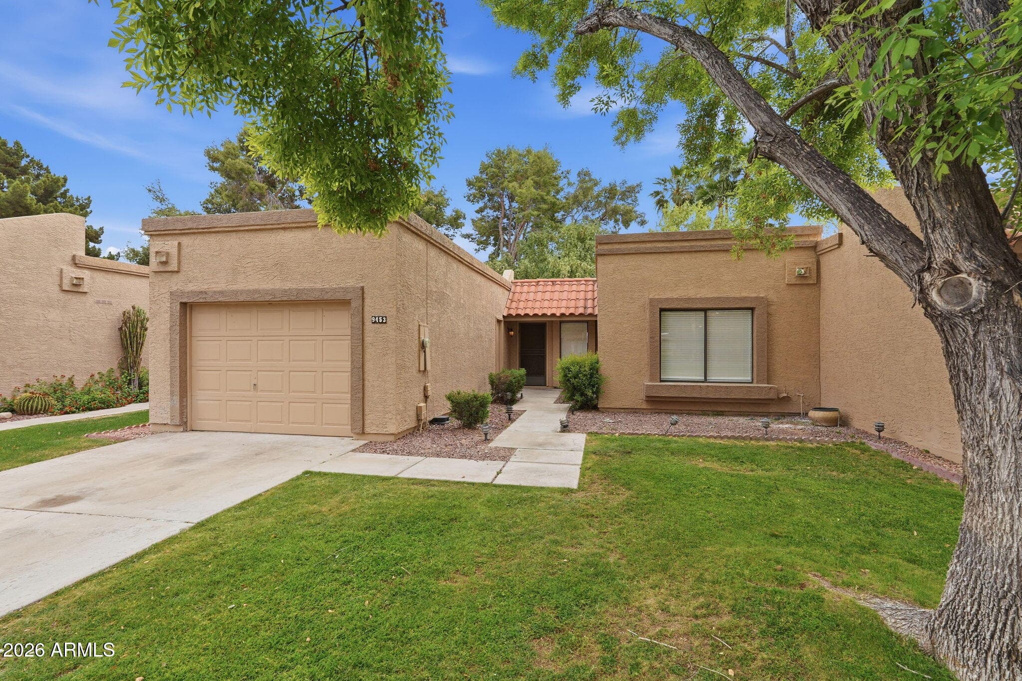 9453 W MCRAE Way, Peoria, AZ 85382 — photo 6 of 39