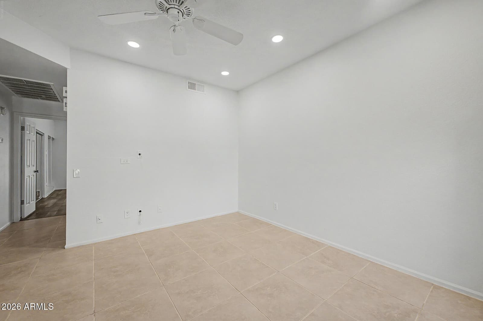 101 N 7TH Street 120, Phoenix, AZ 85034 — photo 7 of 29